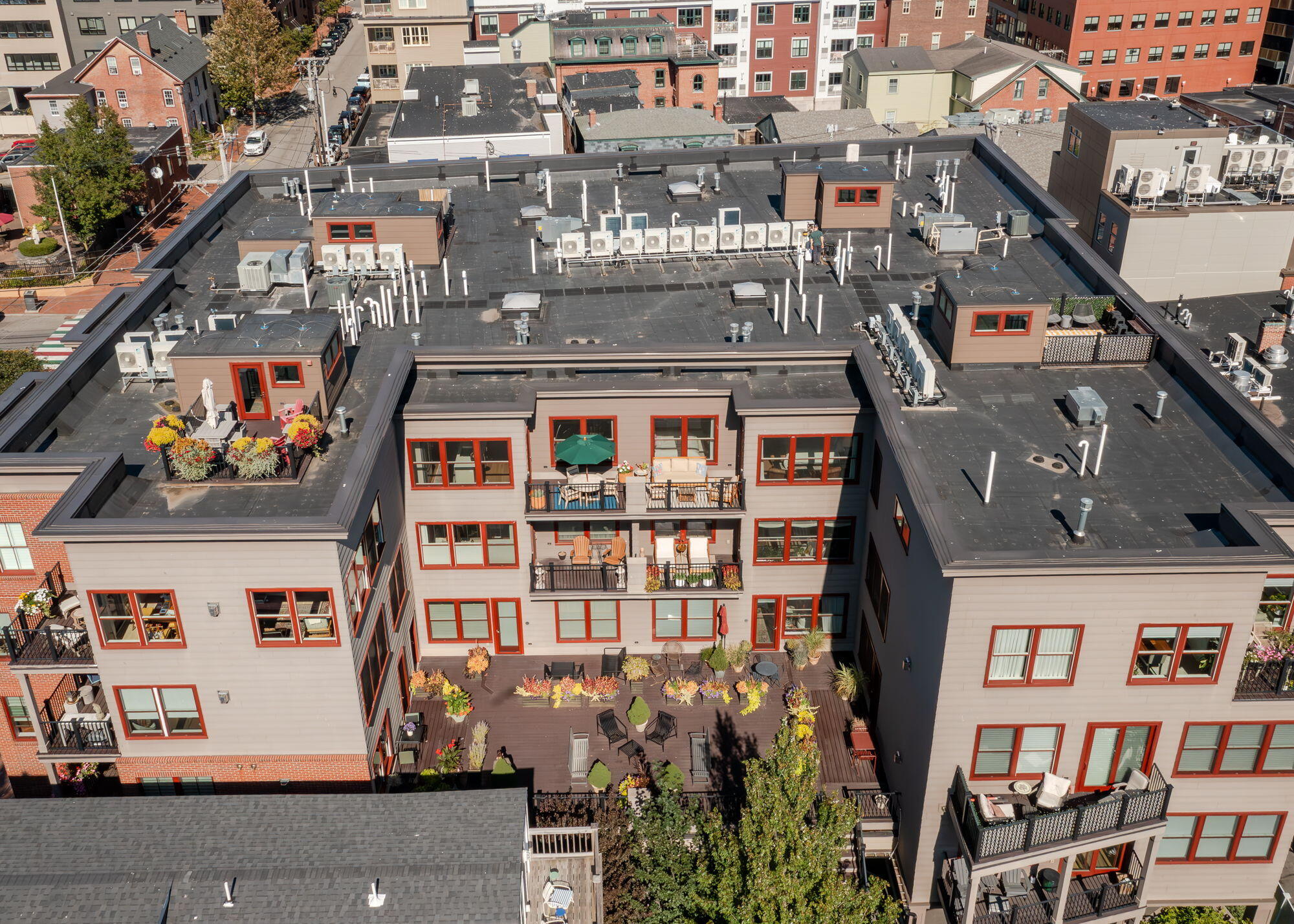 62 India Street, 408