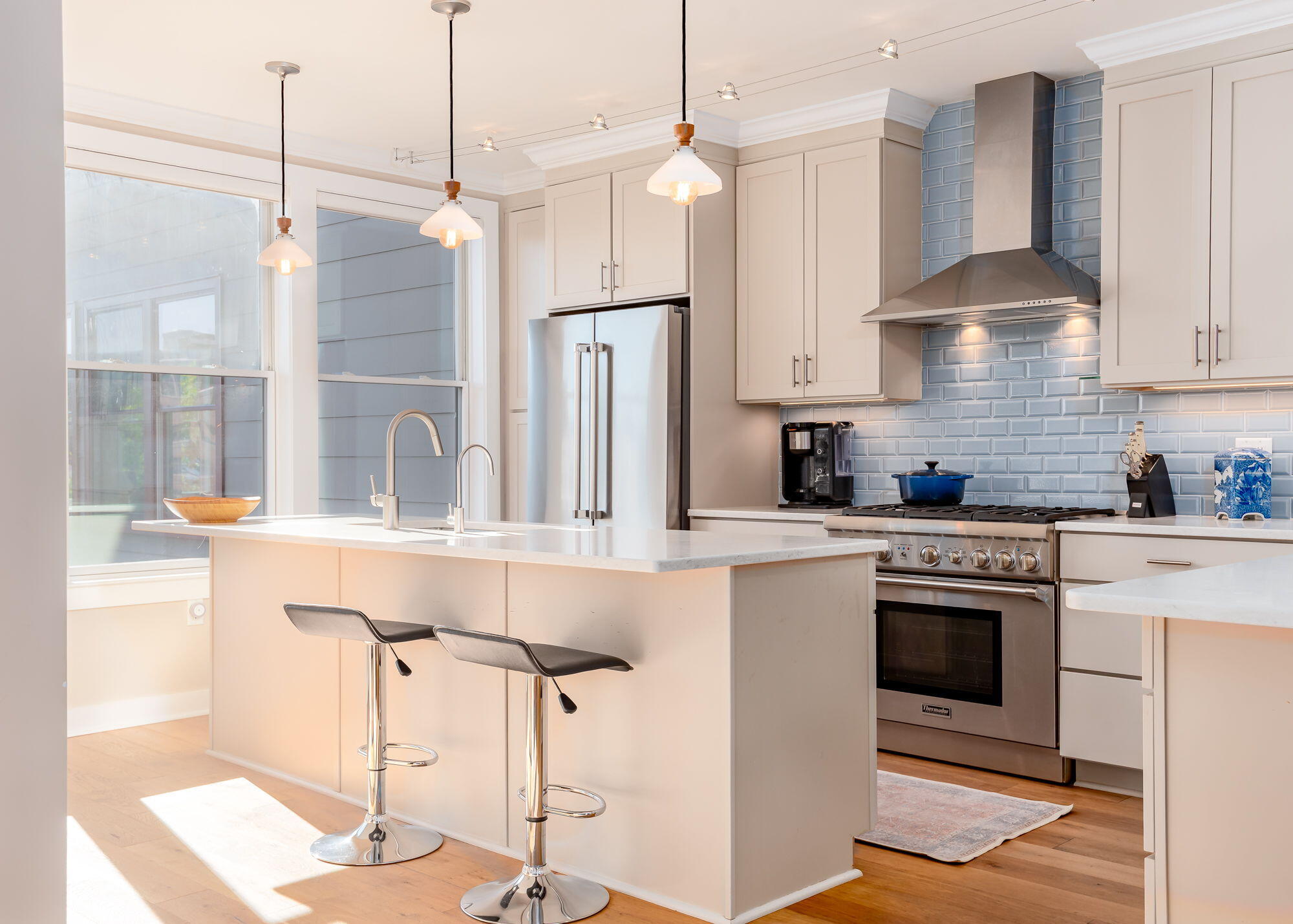 62 India Street, 408