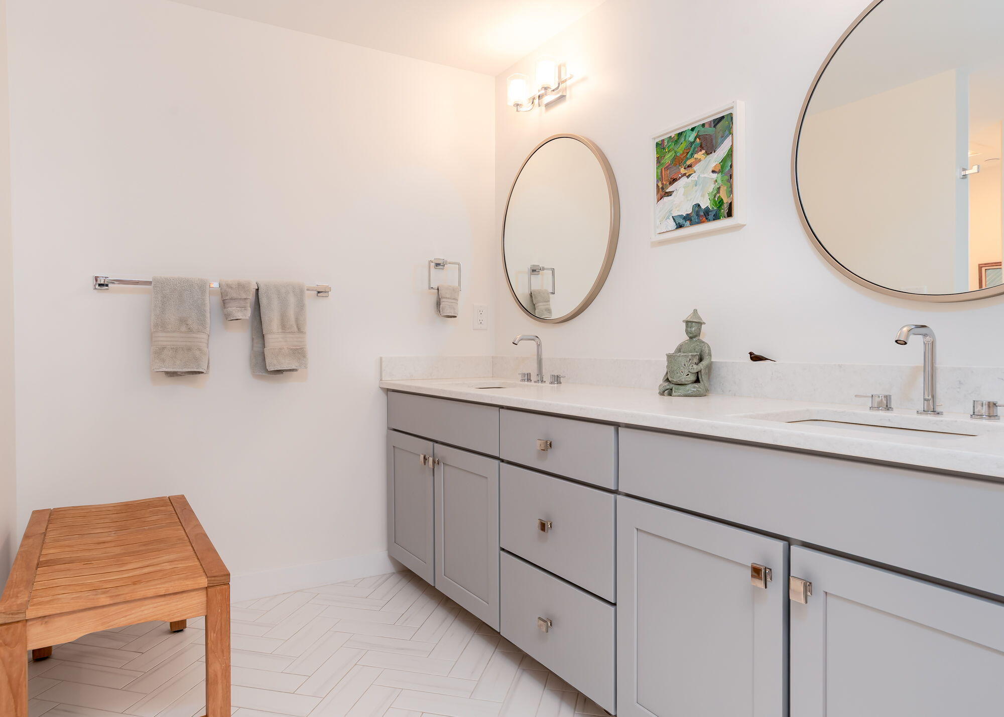 62 India Street, 408