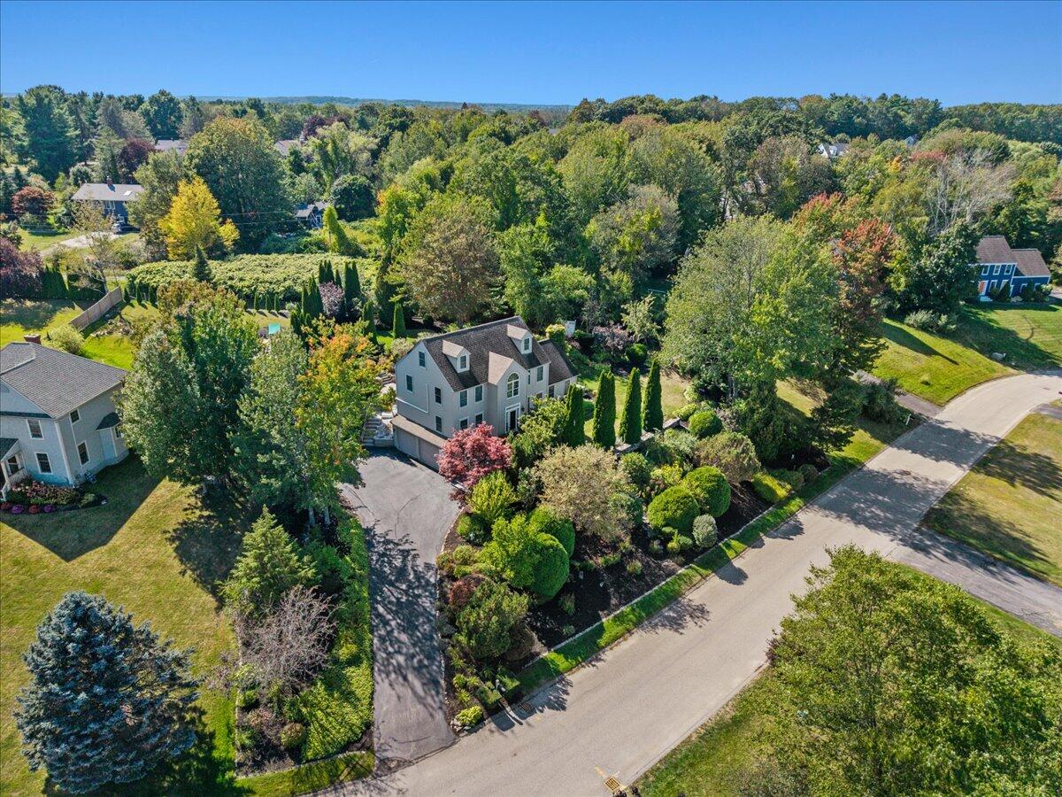 12 Sequoia Lane, Scarborough