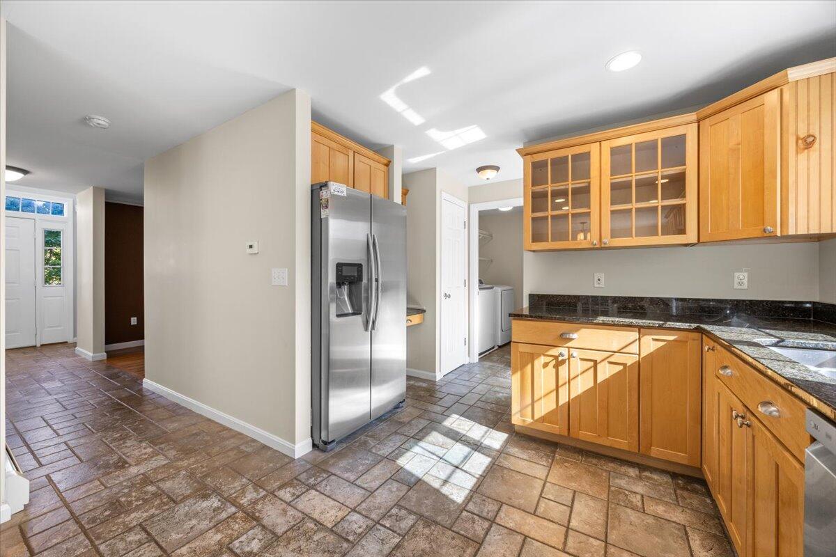 12 Sequoia Lane, Scarborough