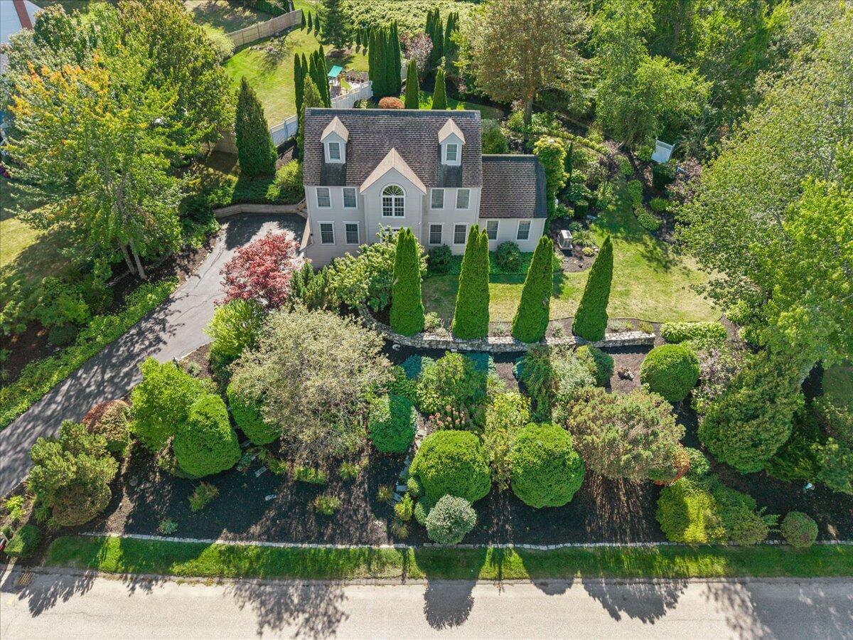 12 Sequoia Lane, Scarborough