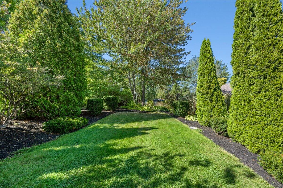 12 Sequoia Lane, Scarborough