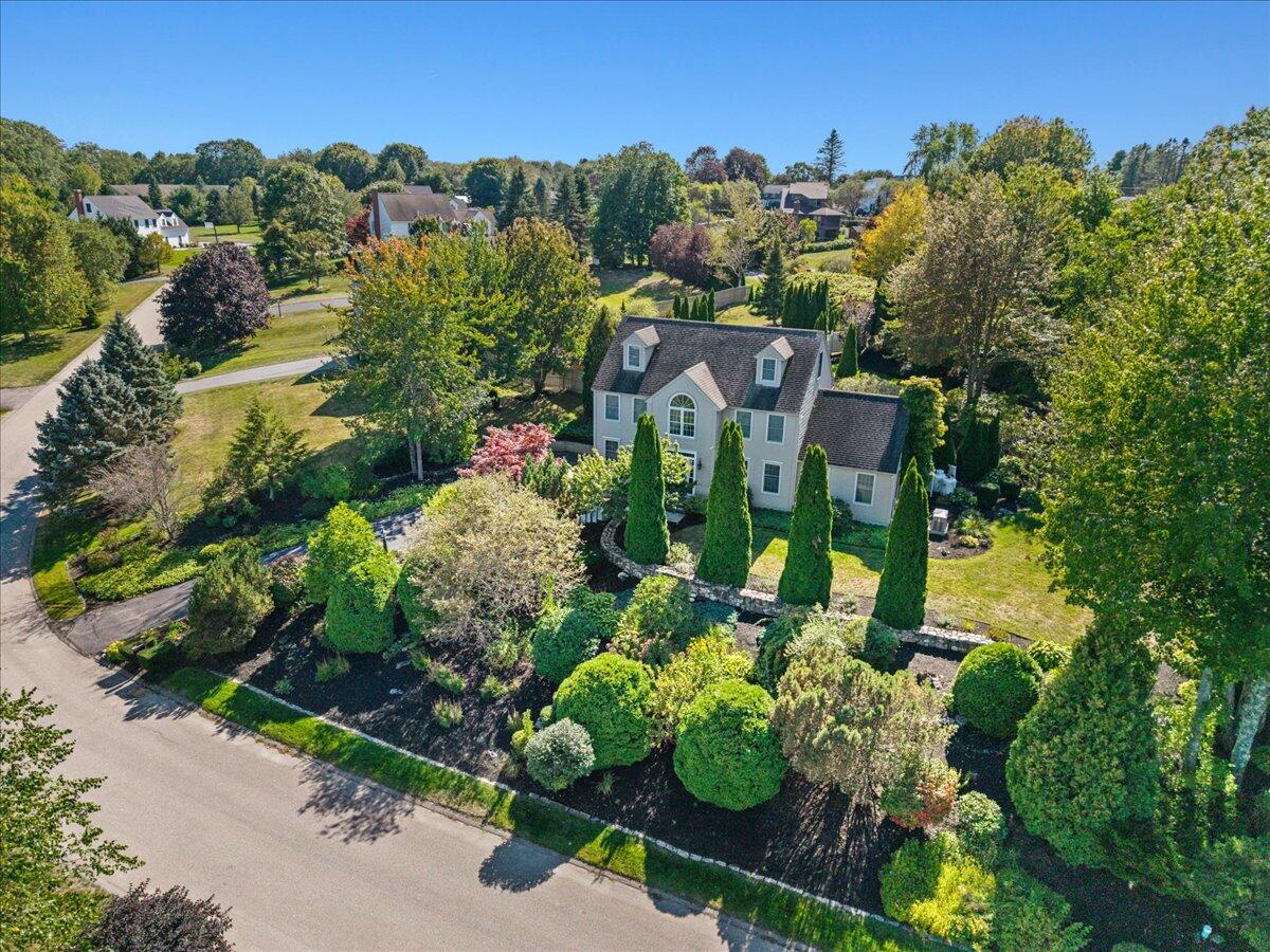 12 Sequoia Lane, Scarborough