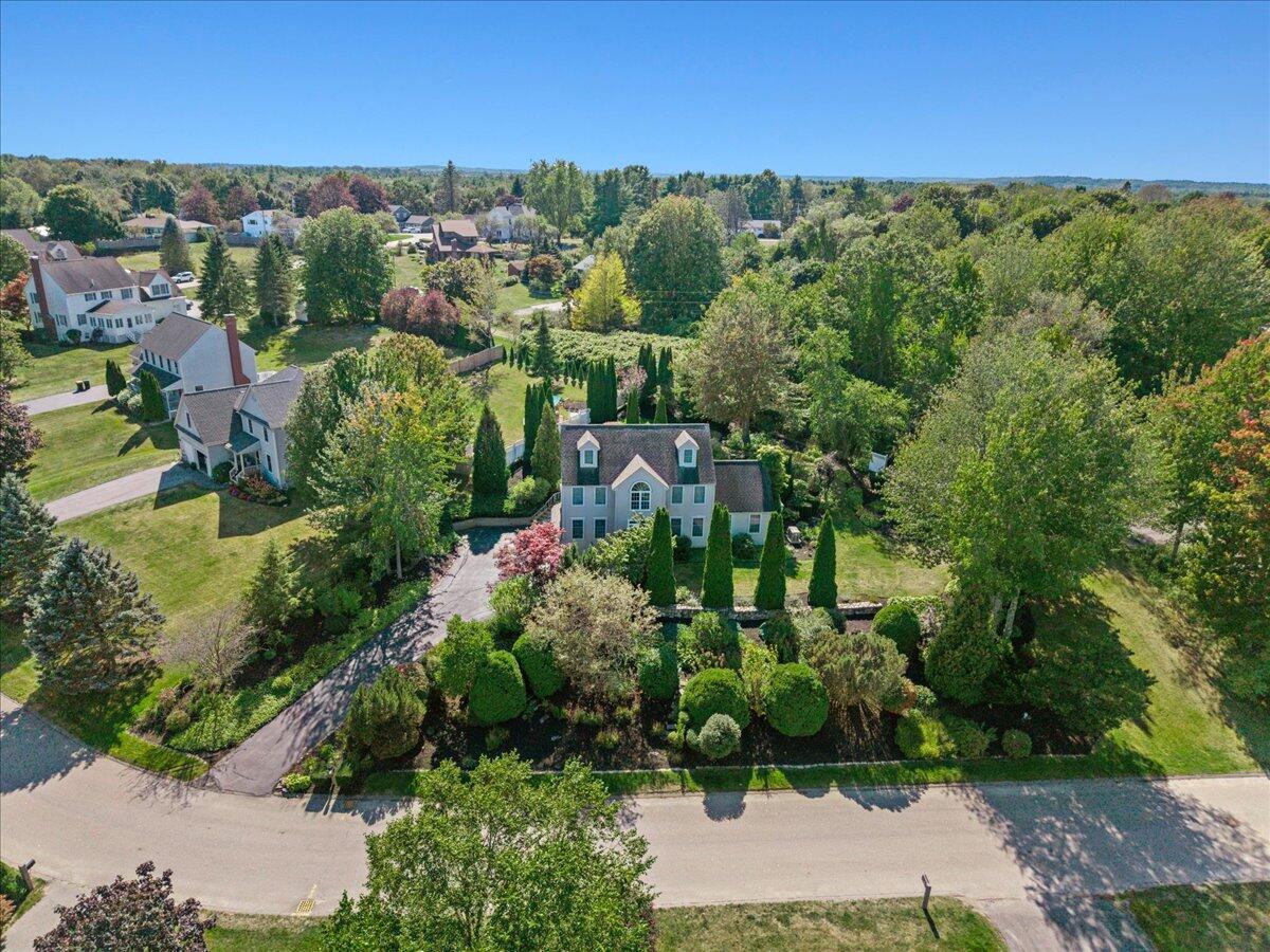 12 Sequoia Lane, Scarborough