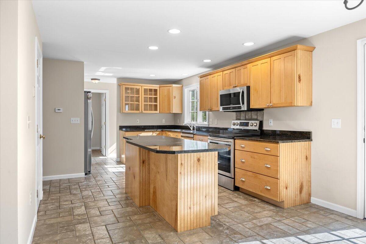 12 Sequoia Lane, Scarborough