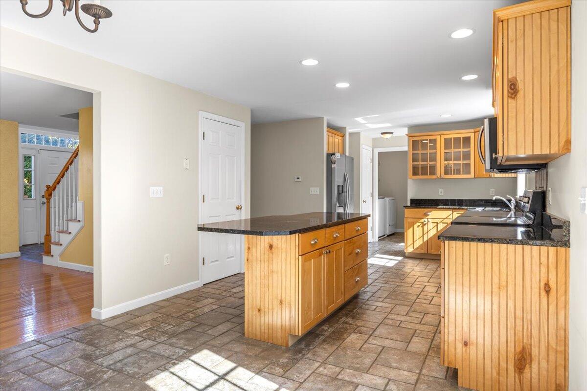 12 Sequoia Lane, Scarborough