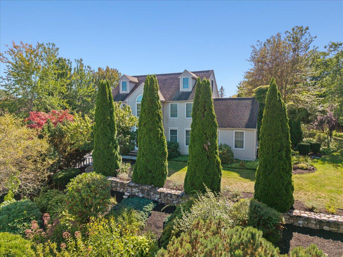 12 Sequoia Lane, Scarborough