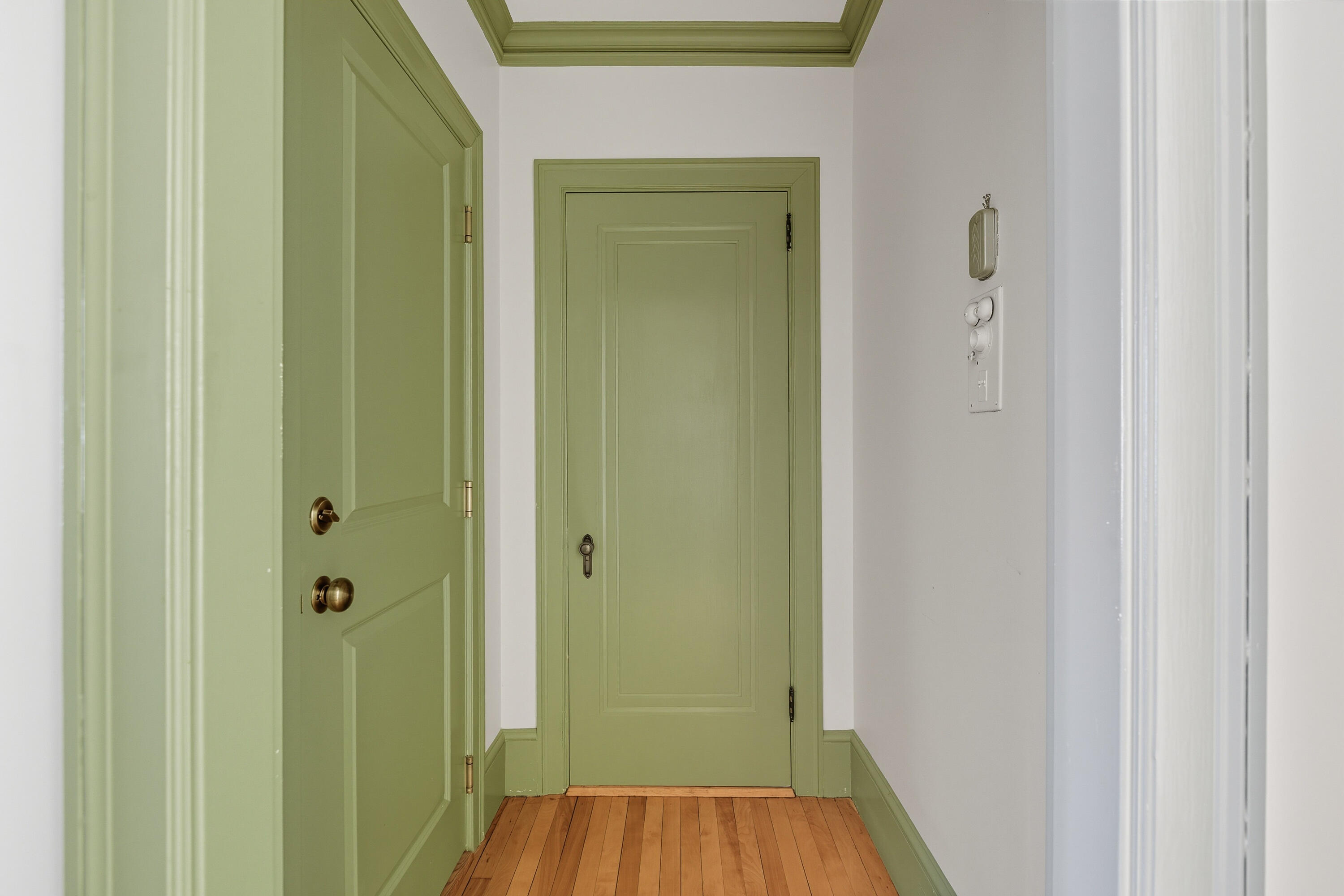 290 Baxter Boulevard, B1