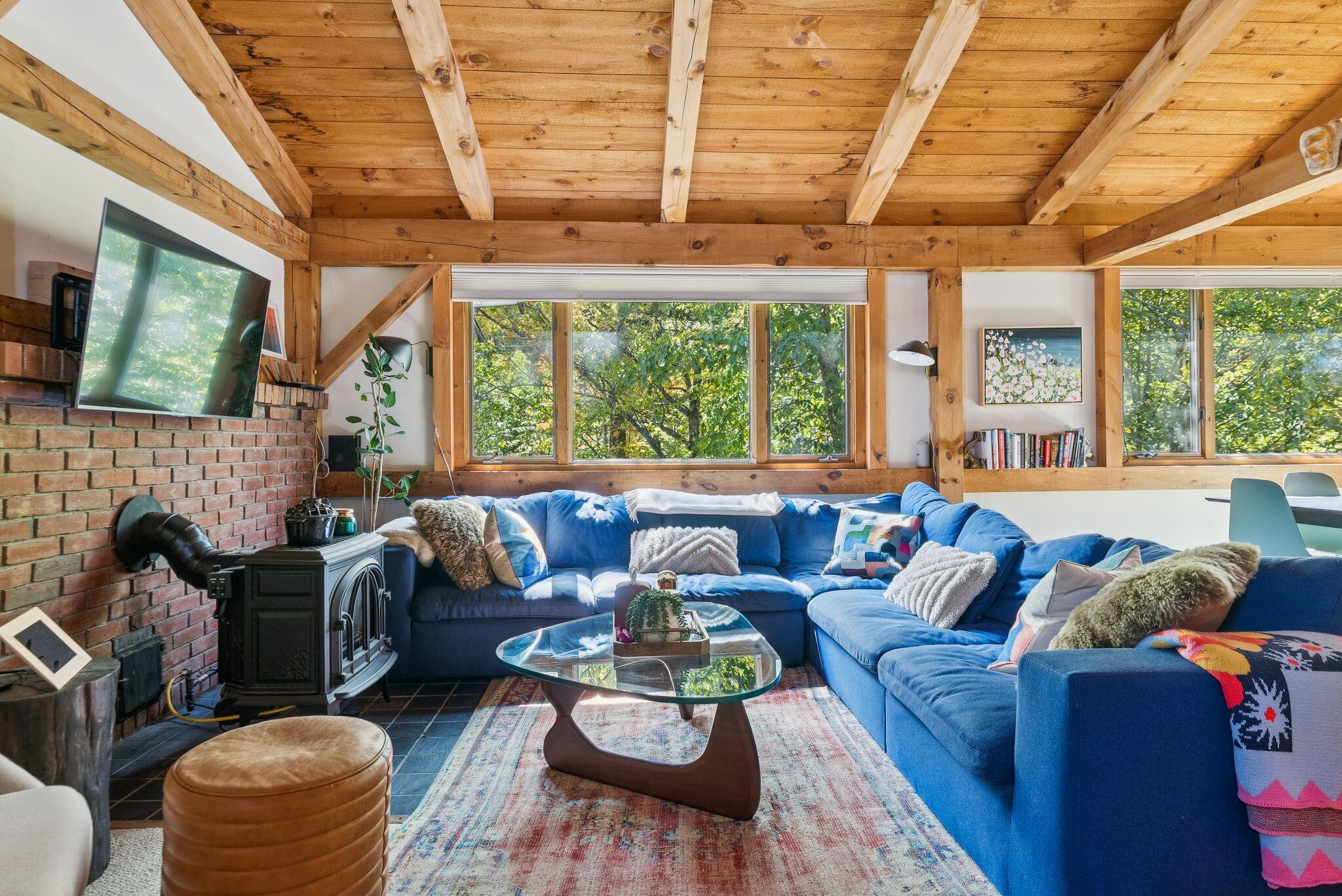 723 Webber Street, 723