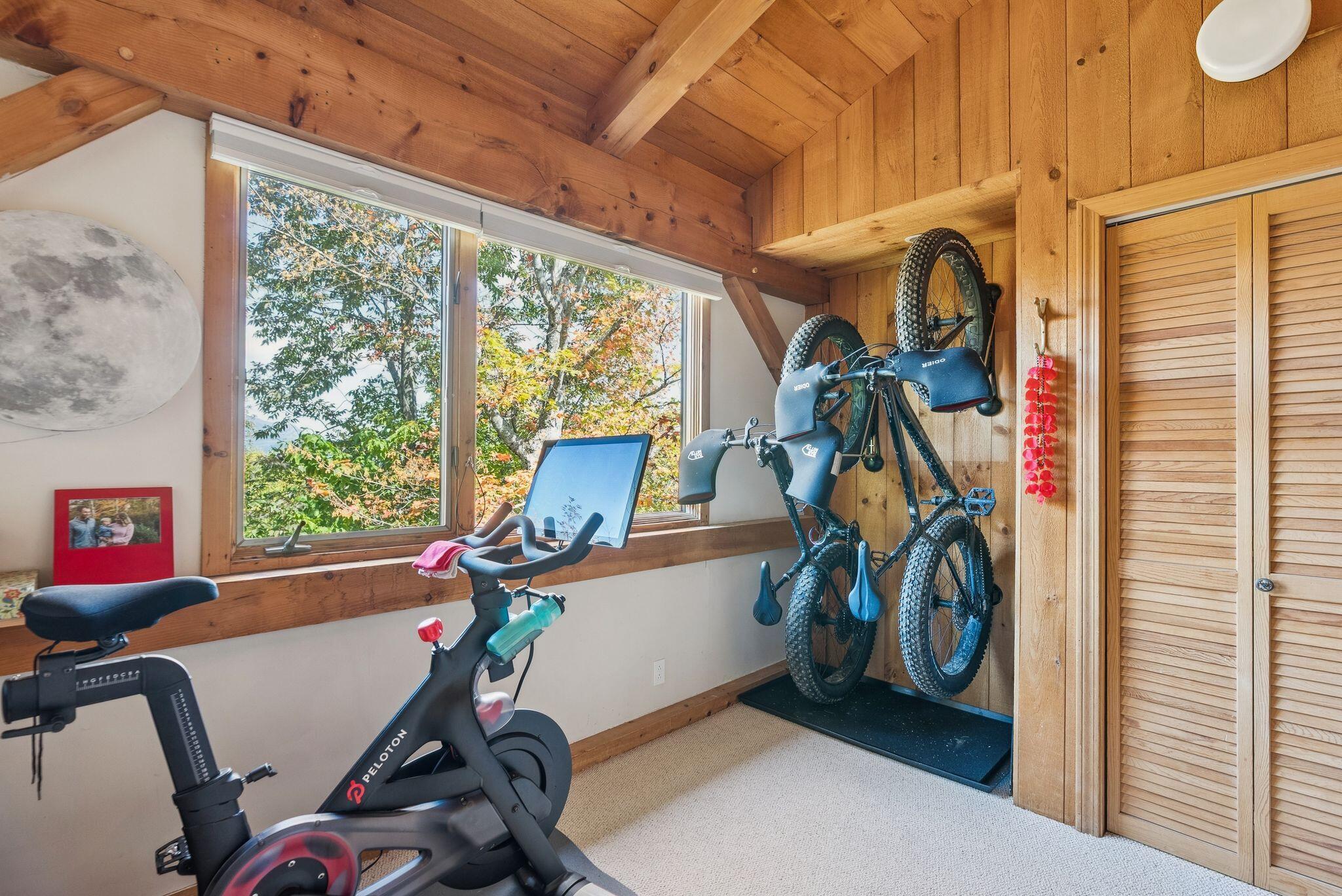 723 Webber Street, 723