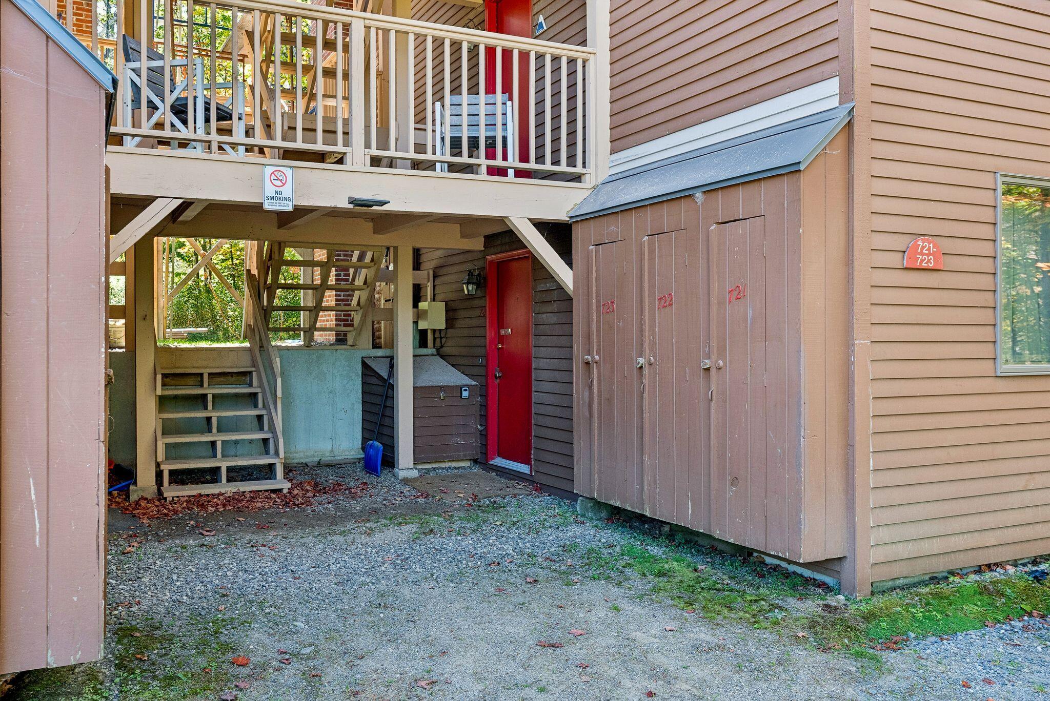 723 Webber Street, 723