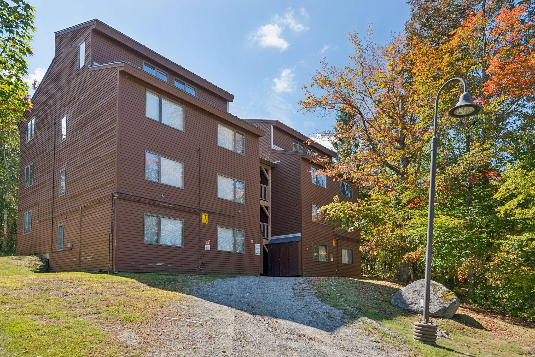 723 Webber Street, 723
