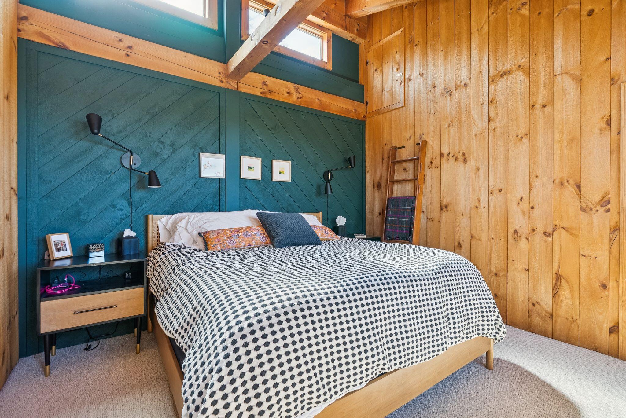 723 Webber Street, 723