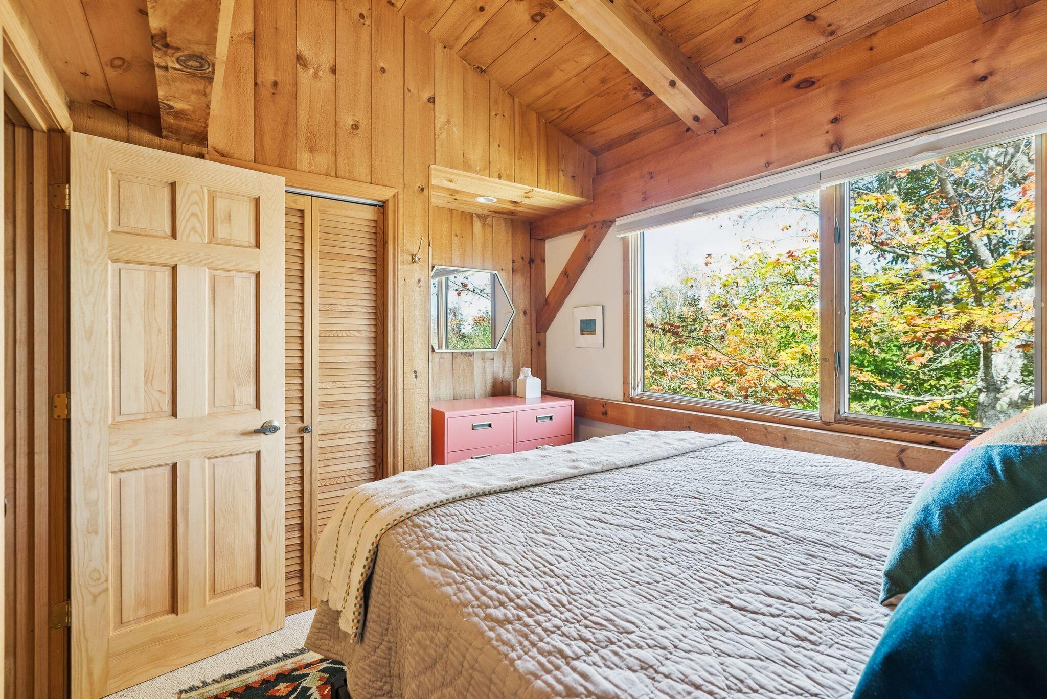 723 Webber Street, 723