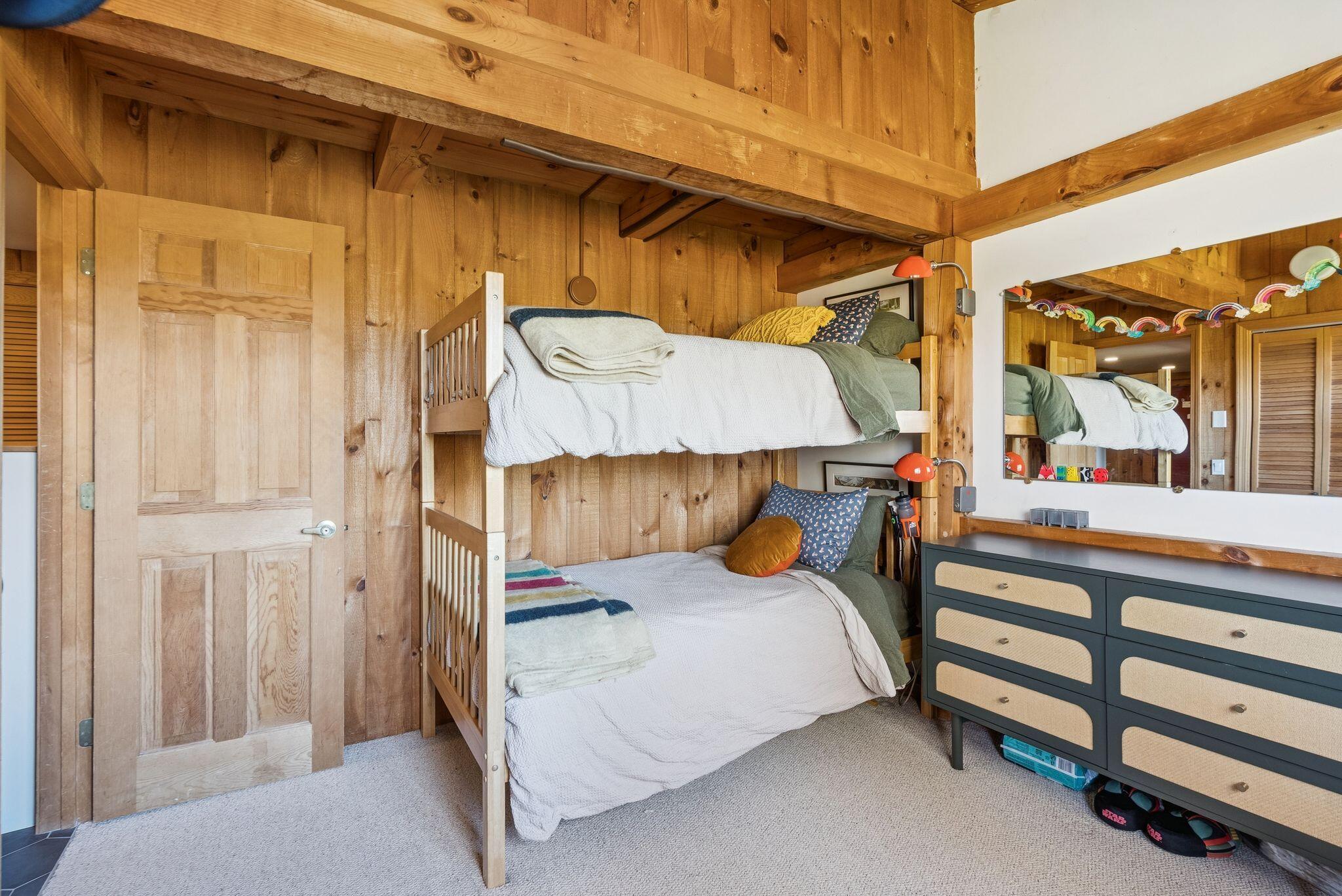 723 Webber Street, 723