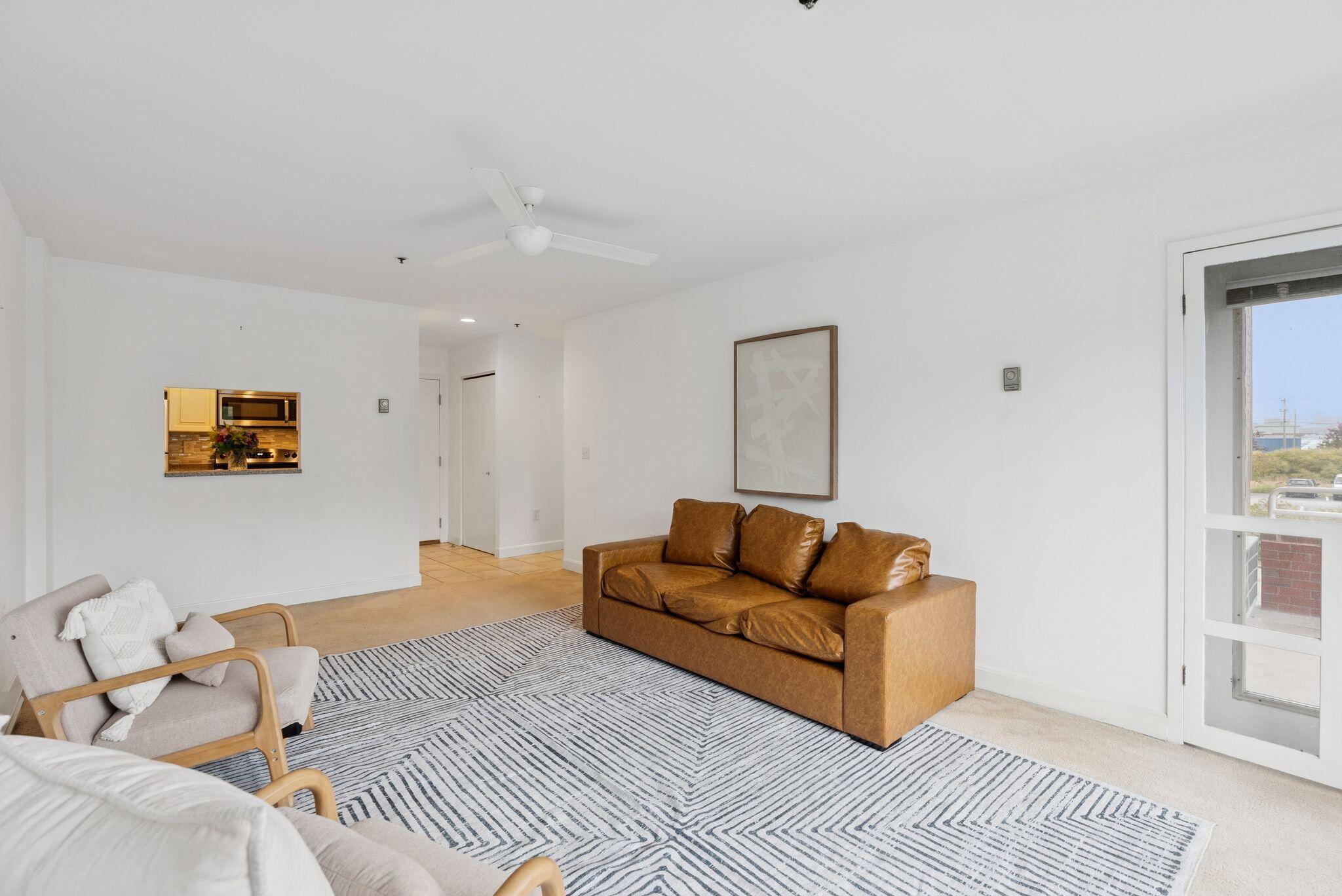 148 Breakwater Drive, 206