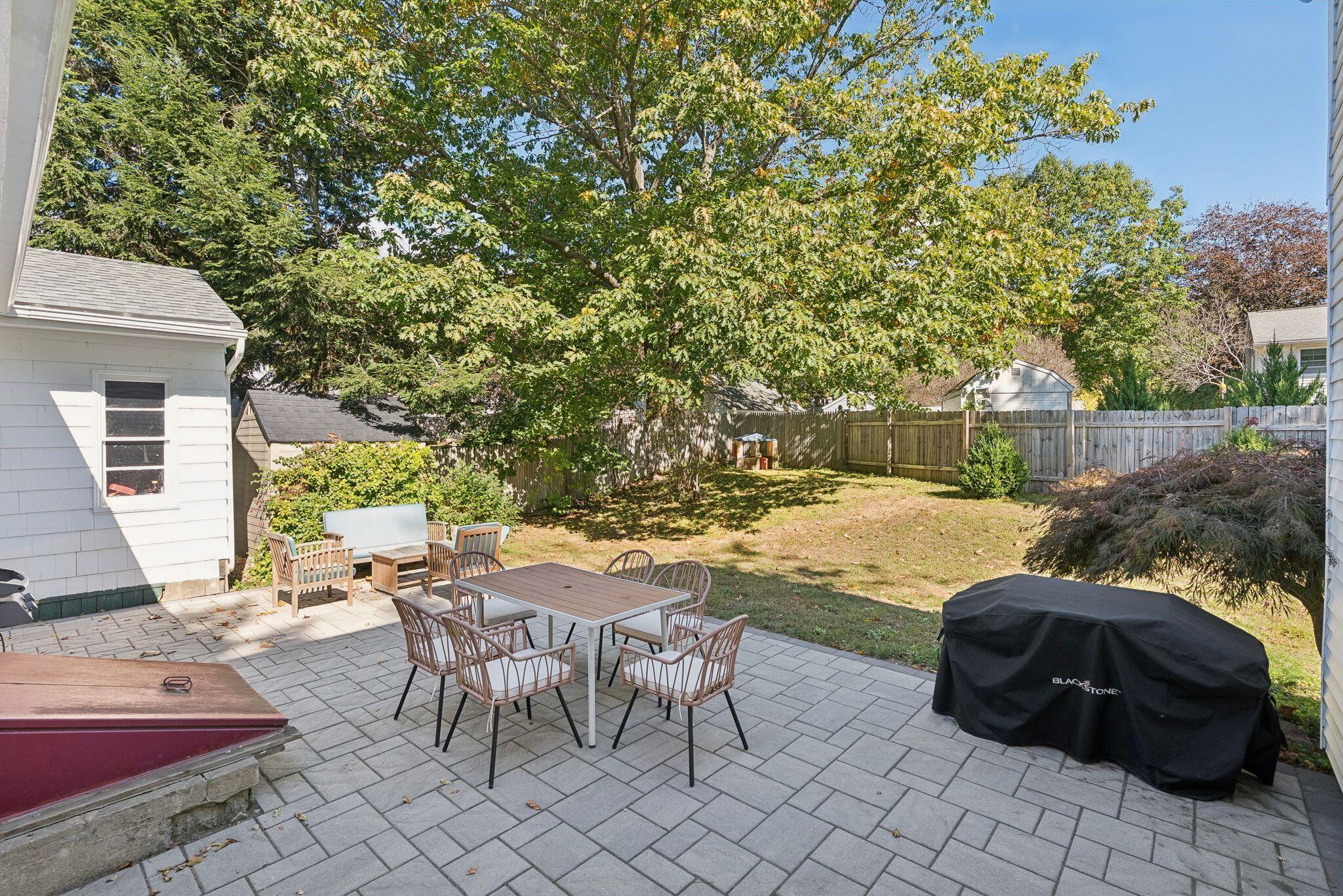 73 Maple Avenue