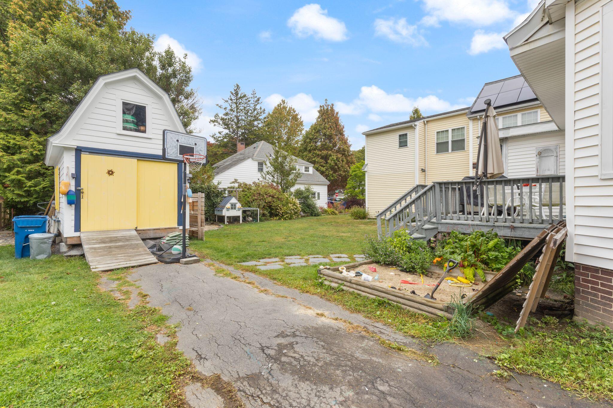 61 Noyes Street, Portland