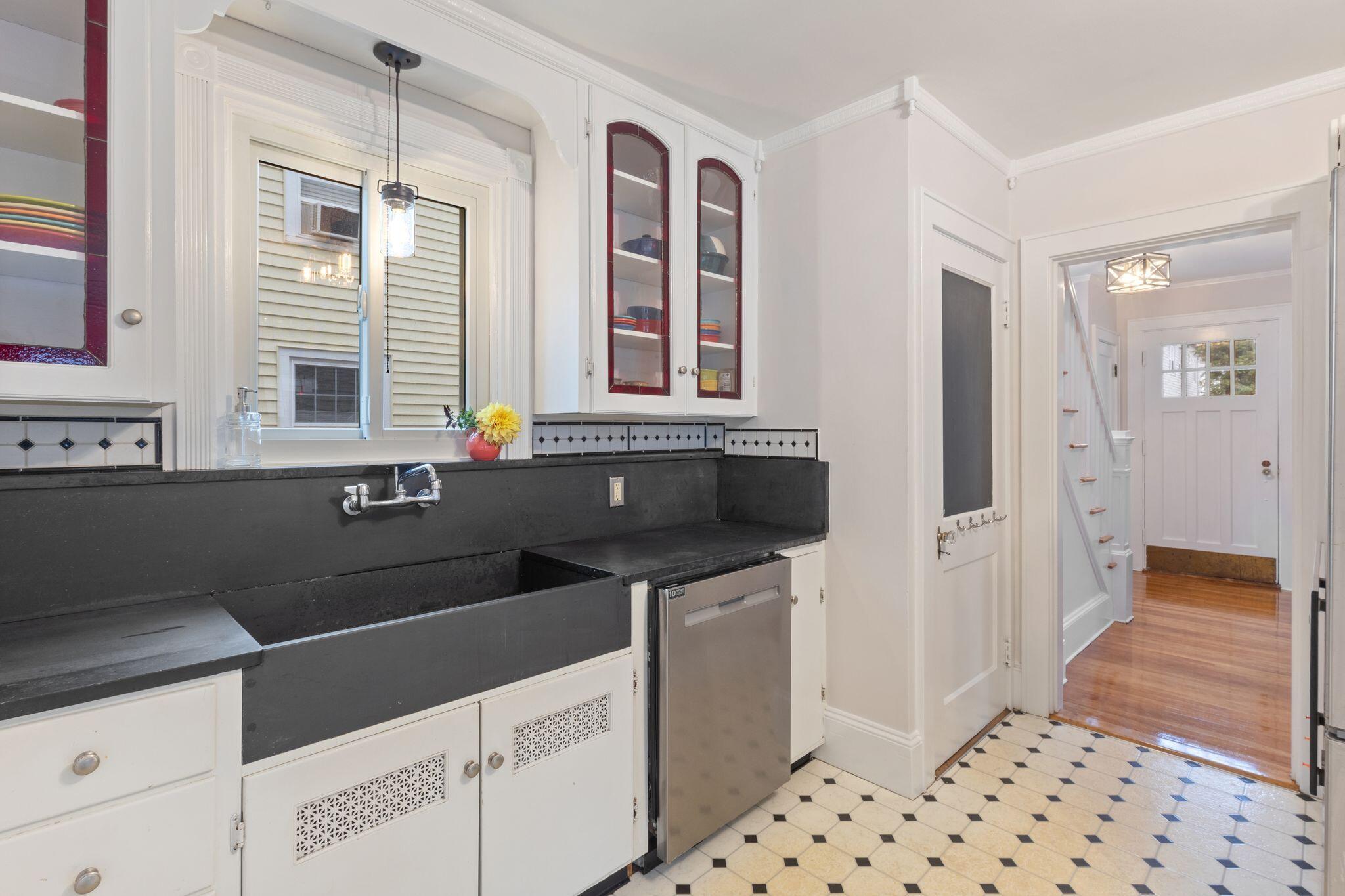 61 Noyes Street, Portland