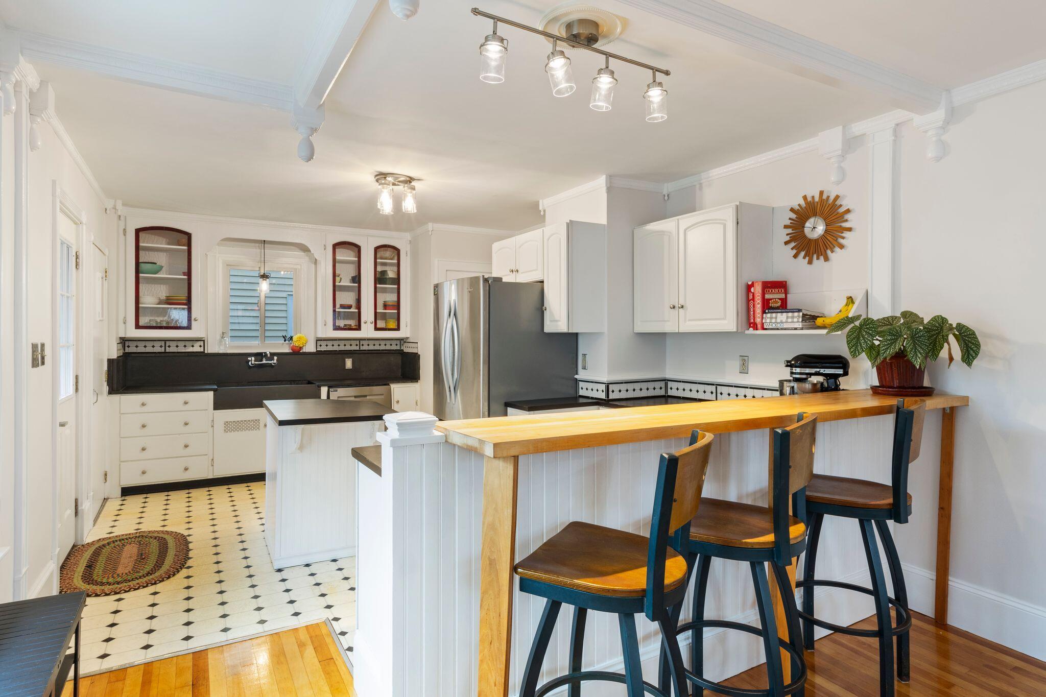 61 Noyes Street, Portland