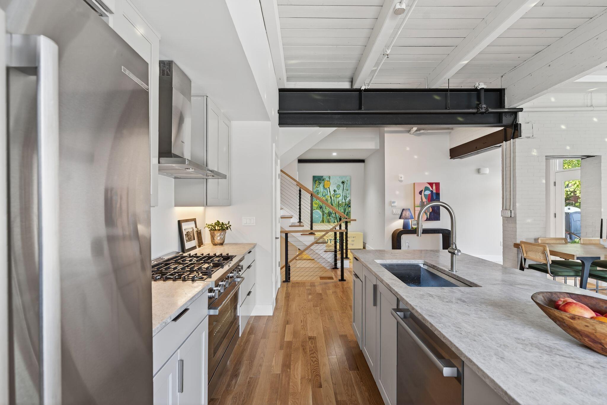 53 Carleton Street, 1