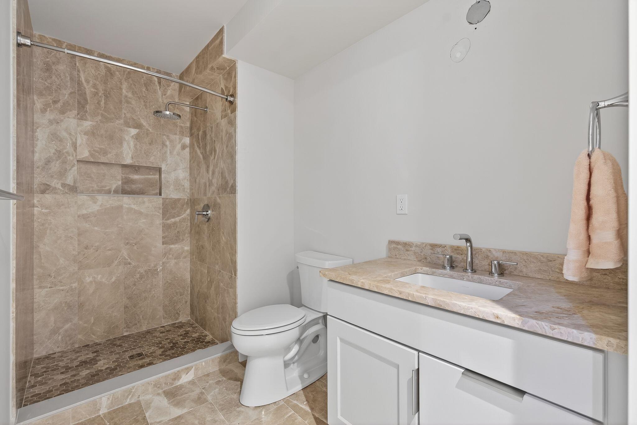 53 Carleton Street, 1
