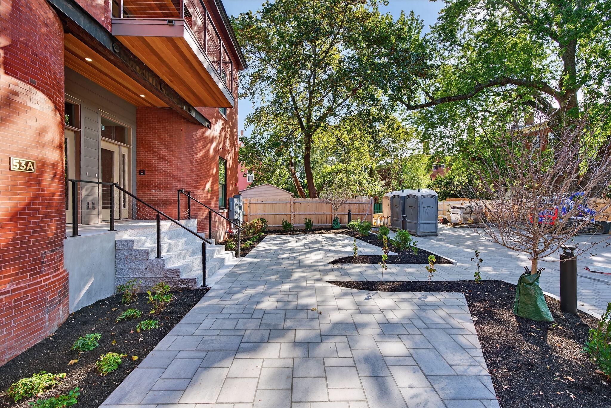 53 Carleton Street, 1