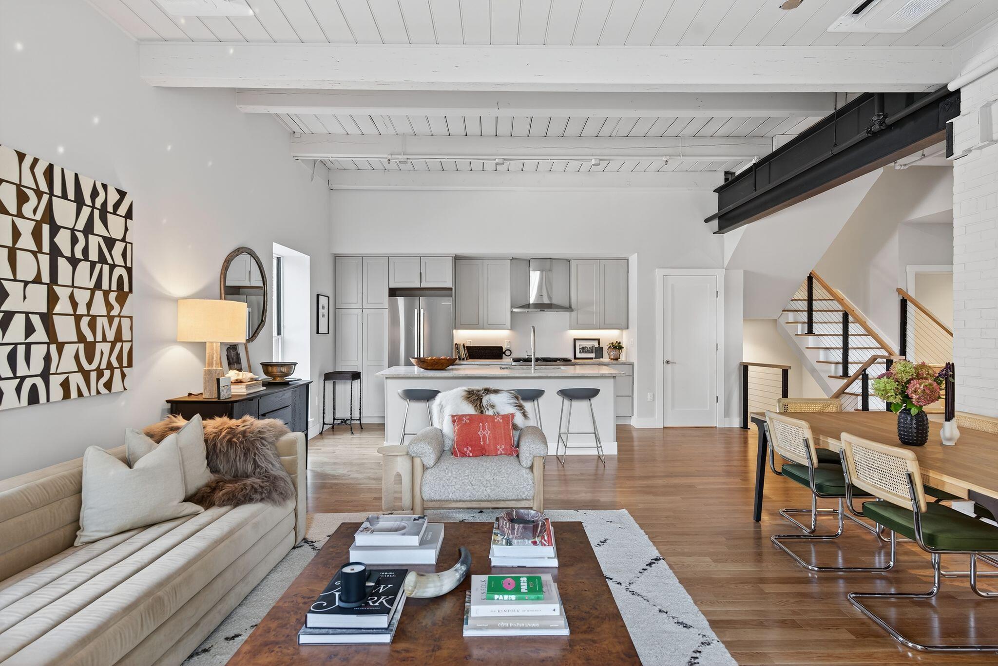 53 Carleton Street, 1