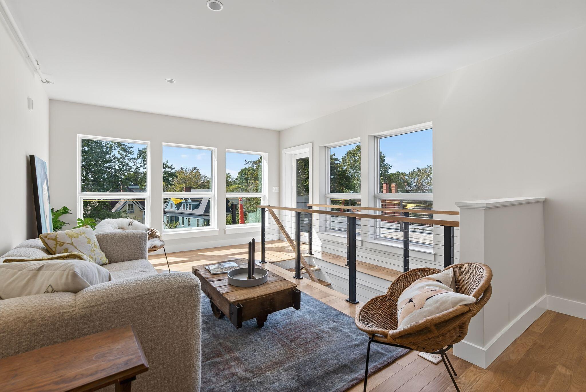 53 Carleton Street, 1