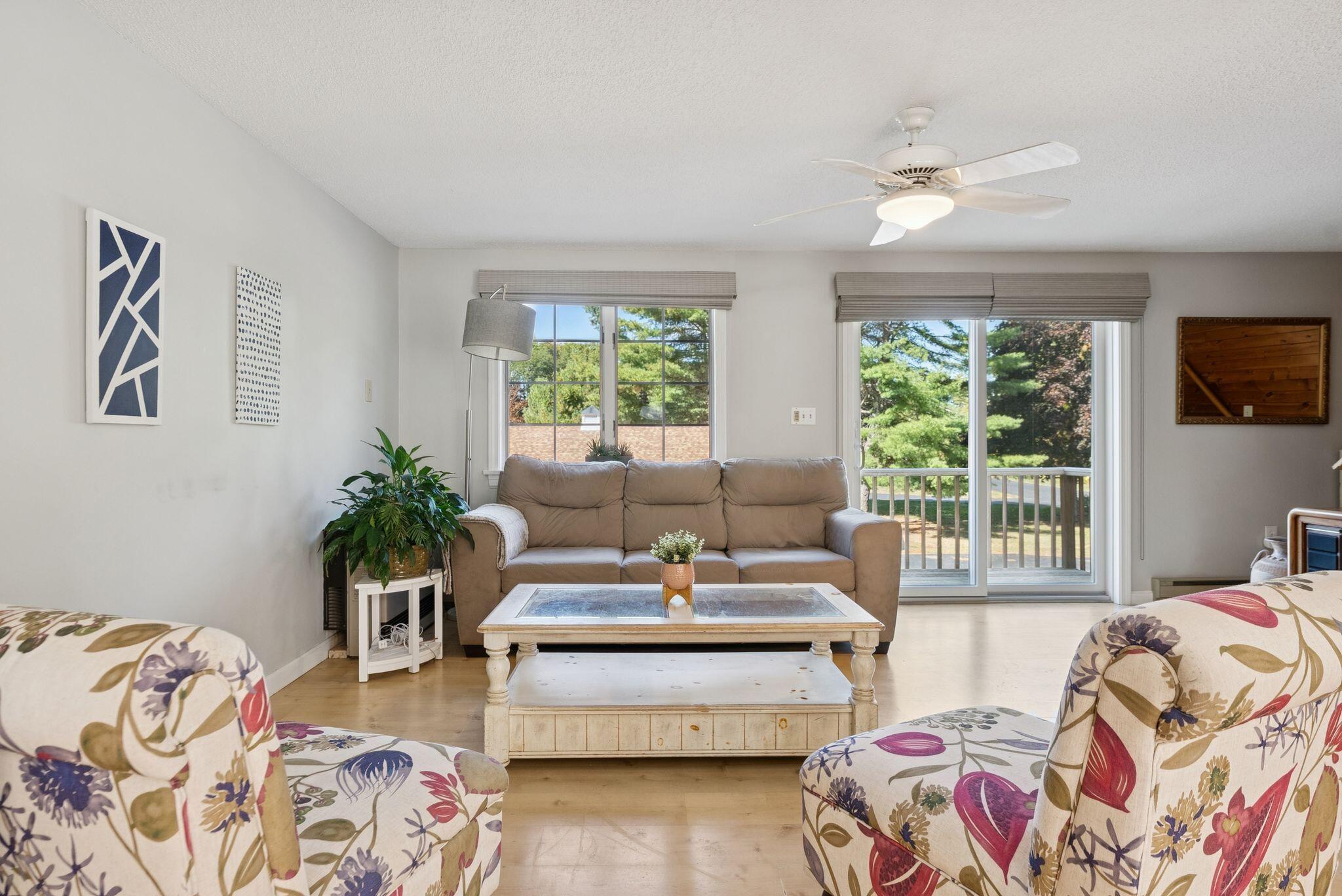 83 Hydrangea Circle, 11