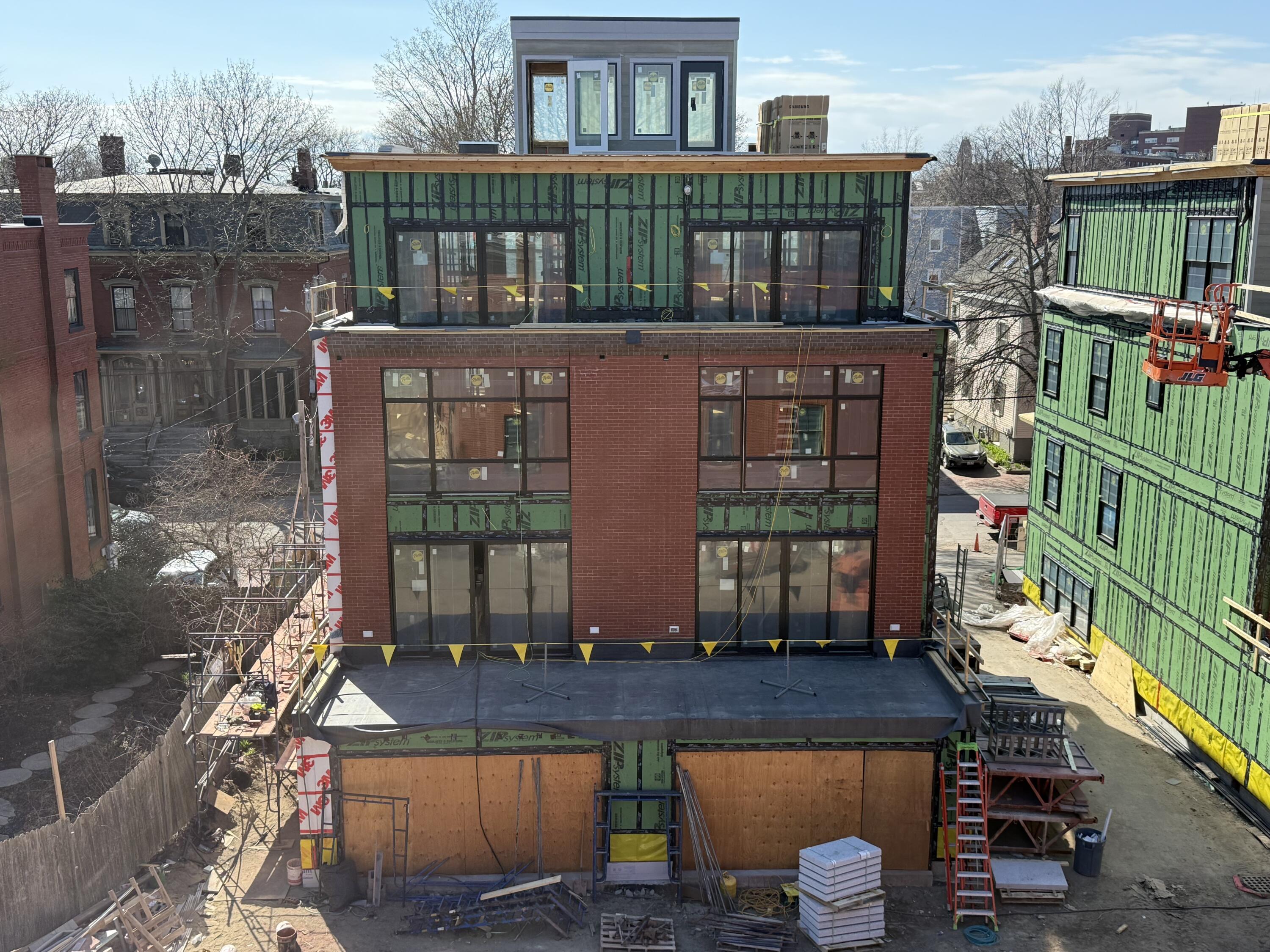 51 Carleton Street, B, Portland Unit: B