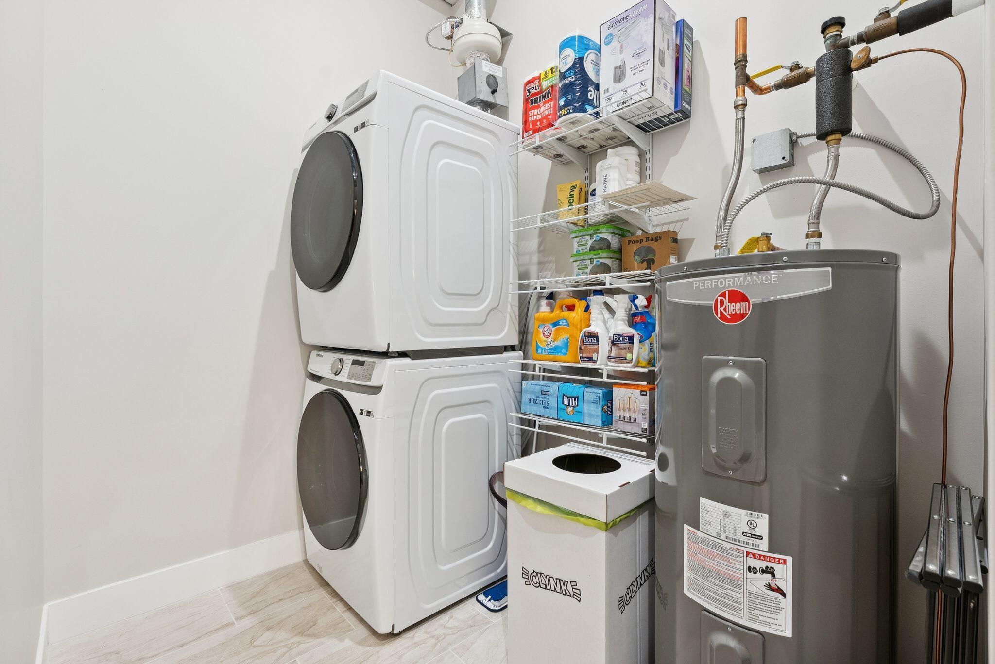 15 Brown Street, 206