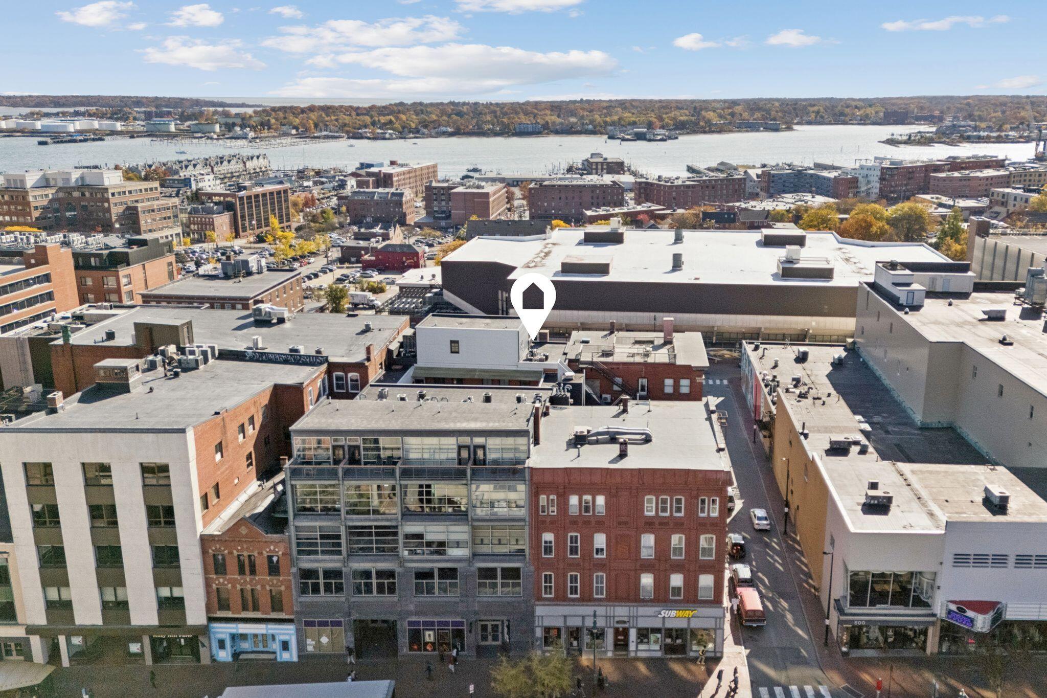 15 Brown Street, 206