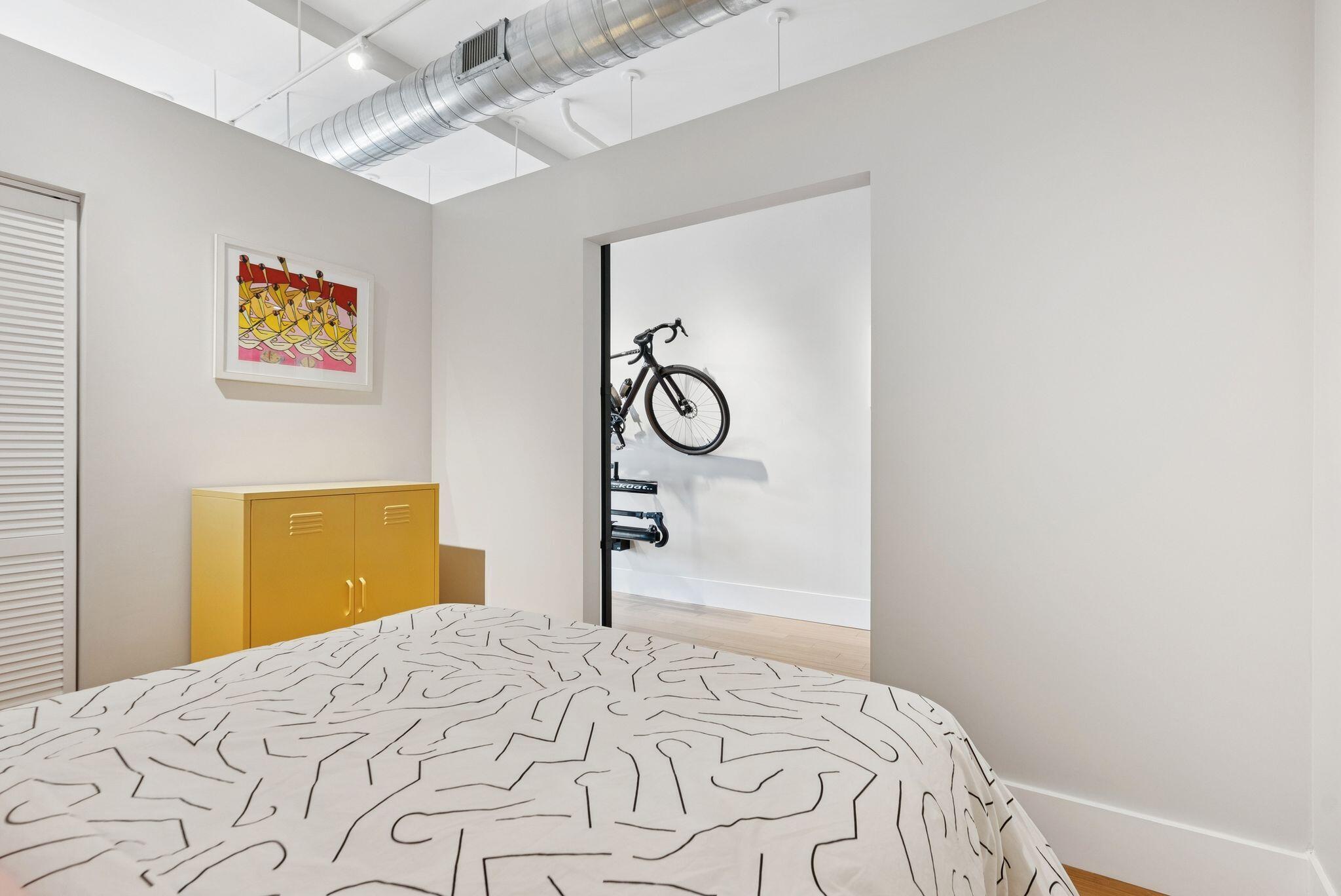 15 Brown Street, 206