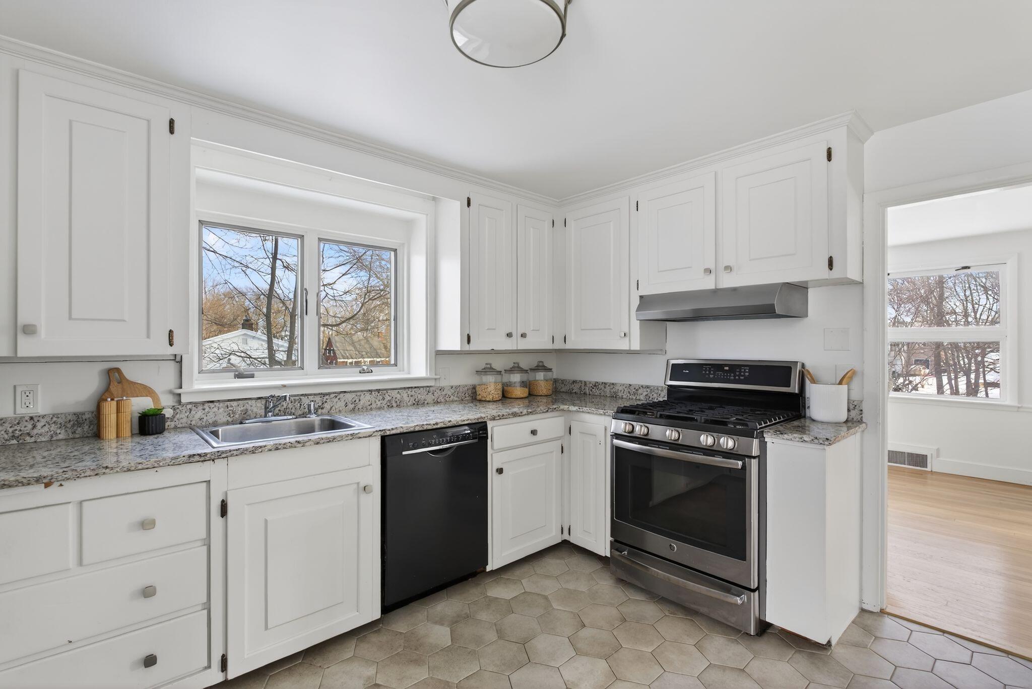 7 Wabun Road
