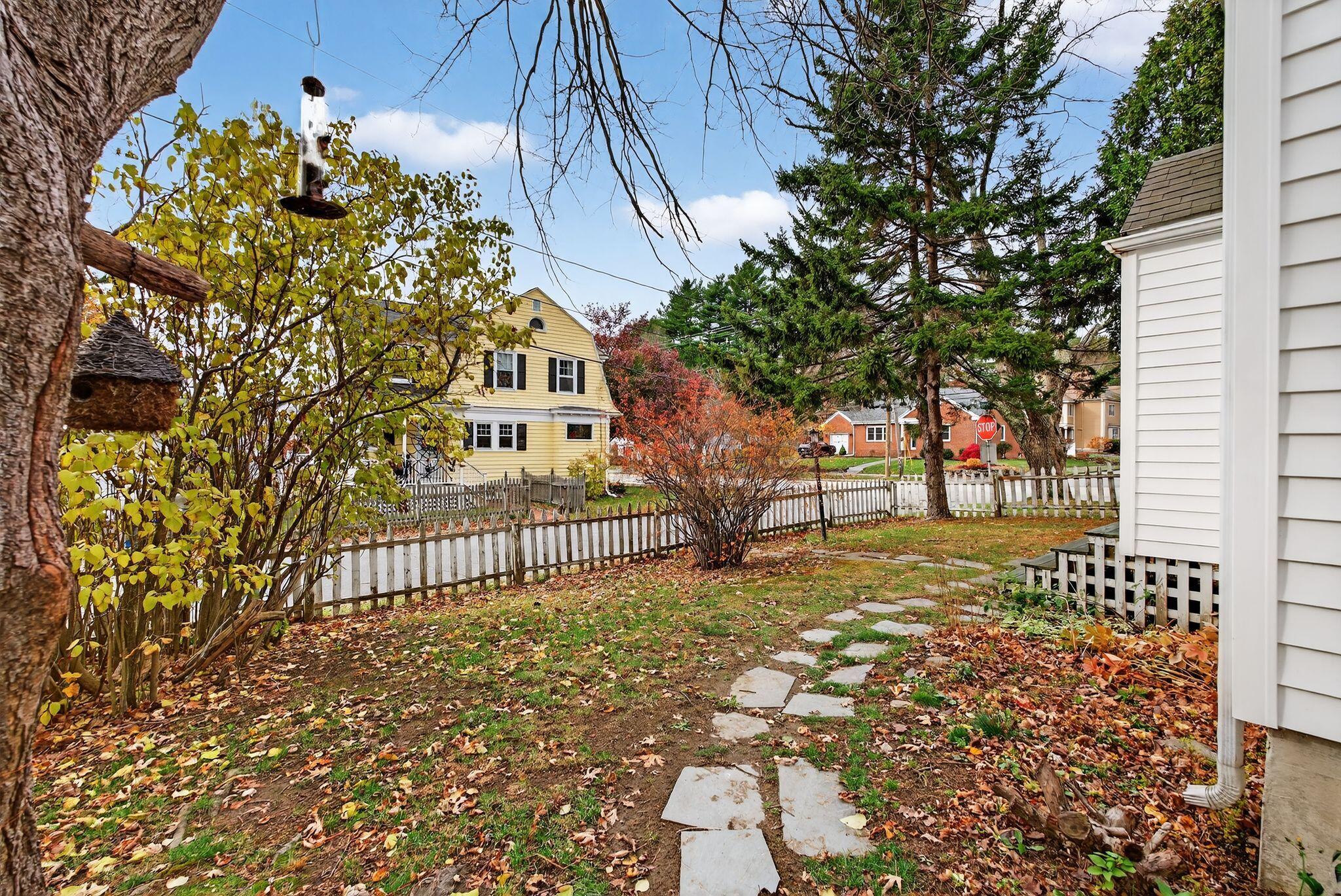 4 Fairview Street