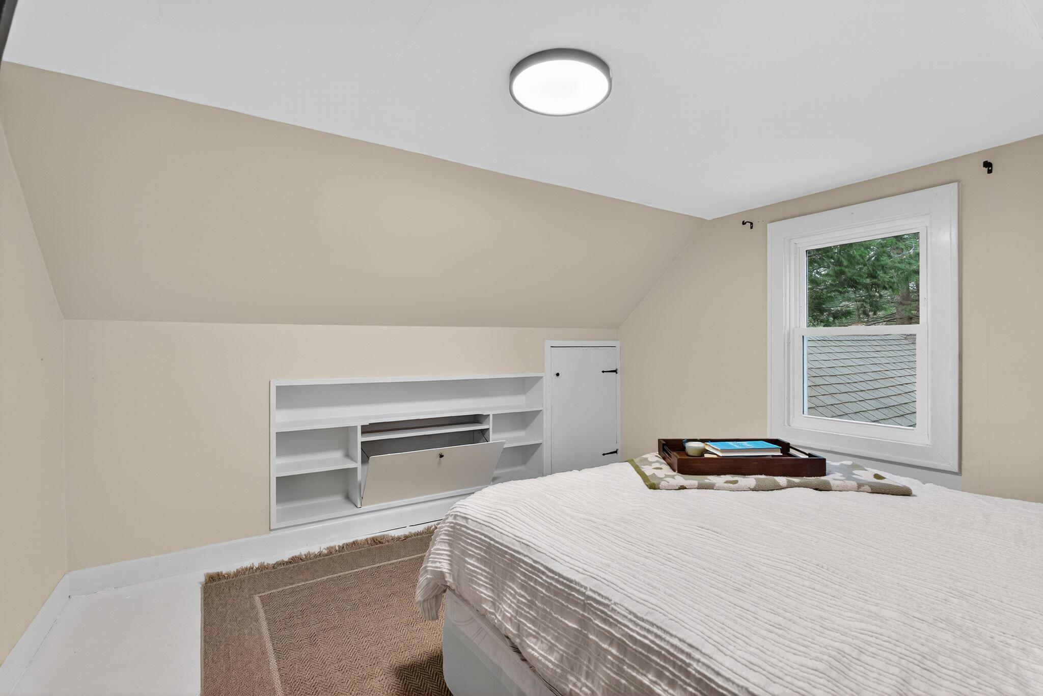 4 Fairview Street