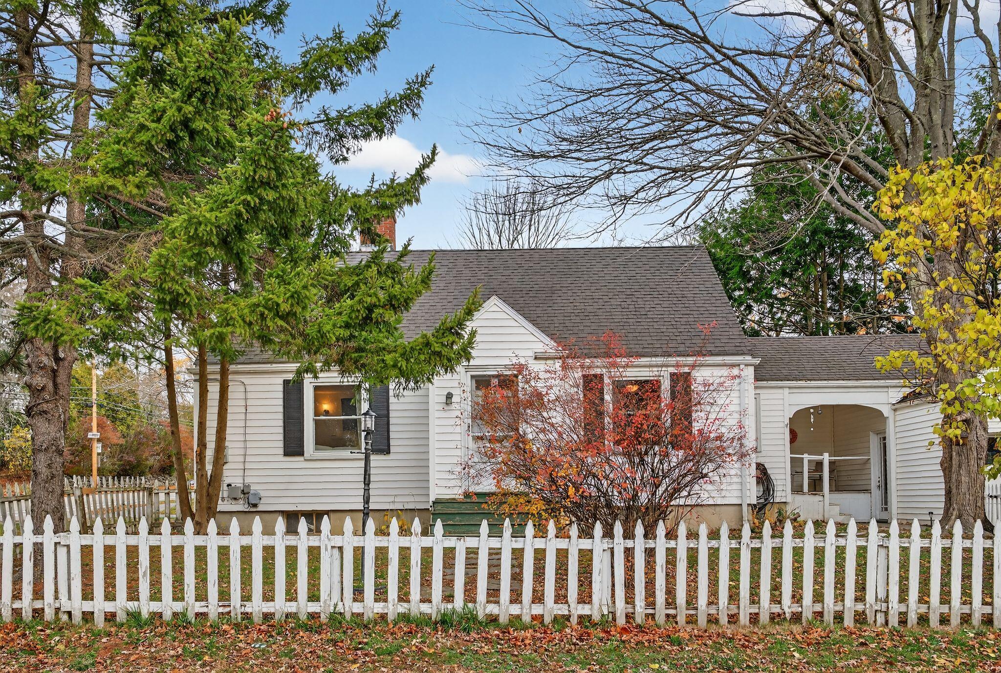 4 Fairview Street