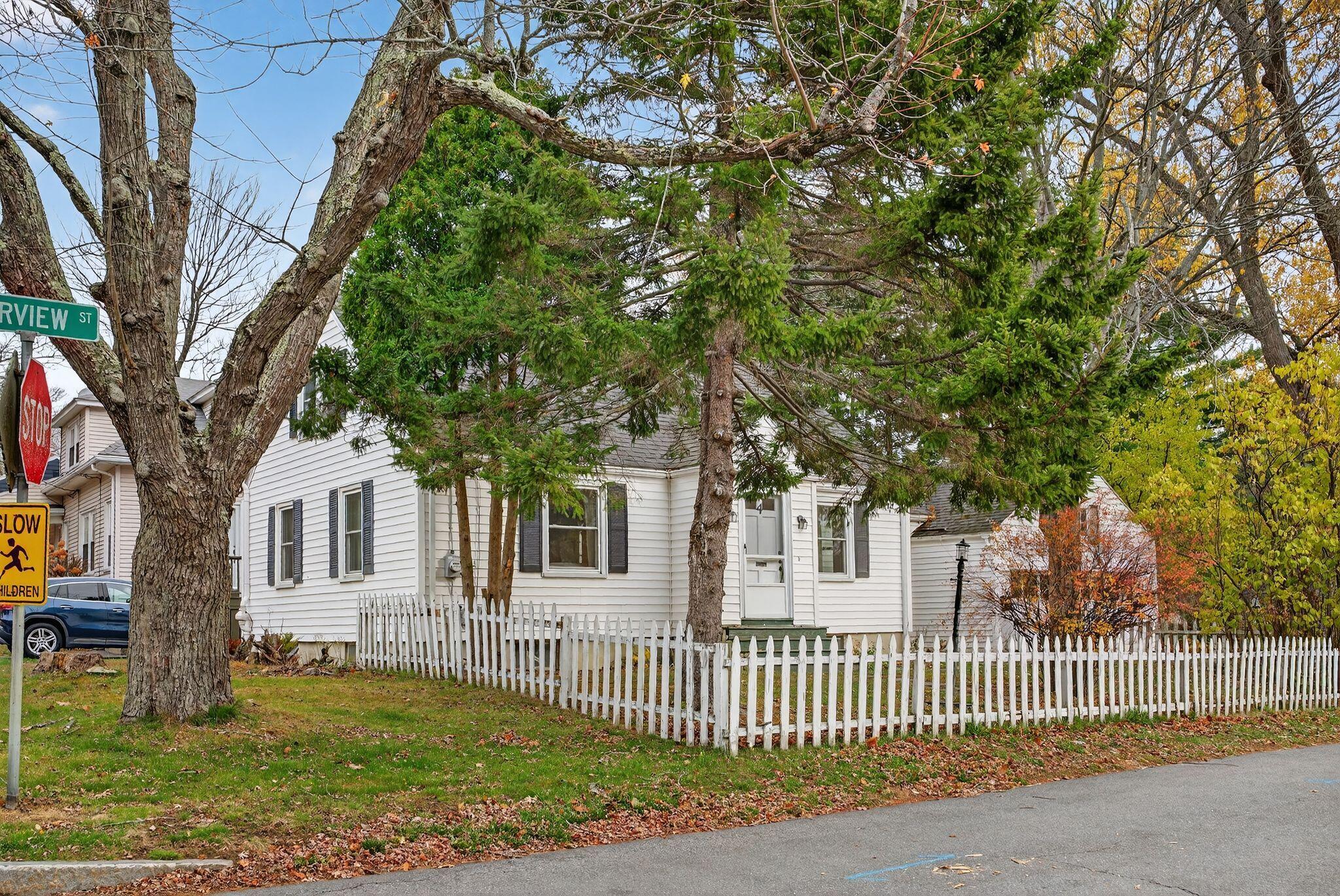 4 Fairview Street