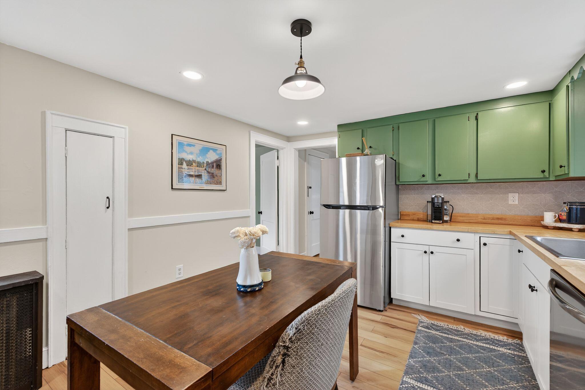 4 Fairview Street