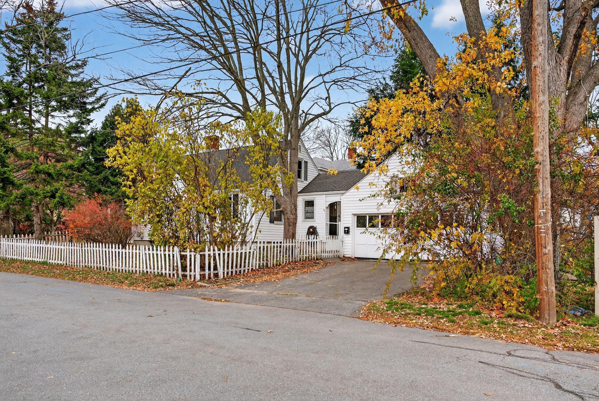 4 Fairview Street