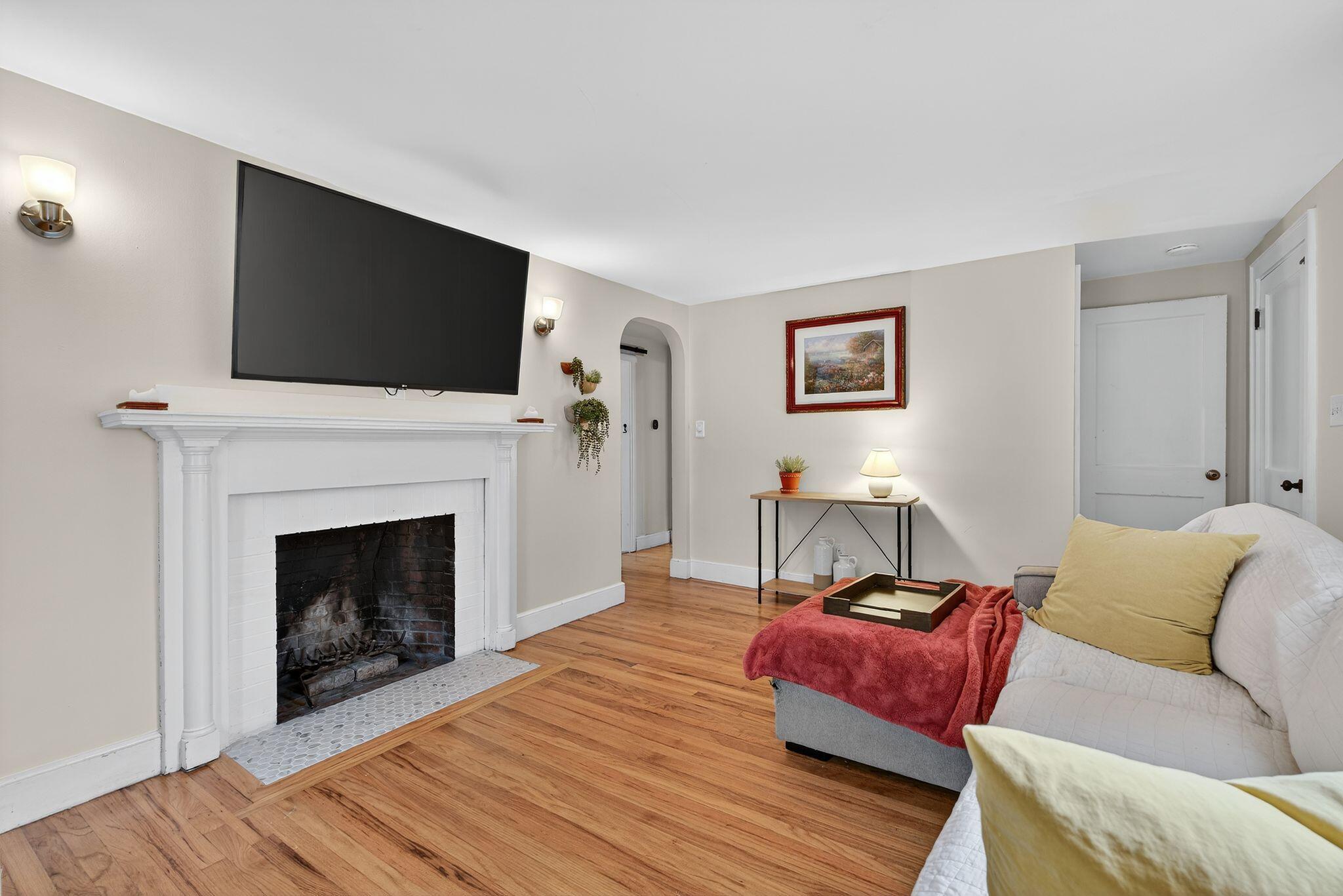 4 Fairview Street