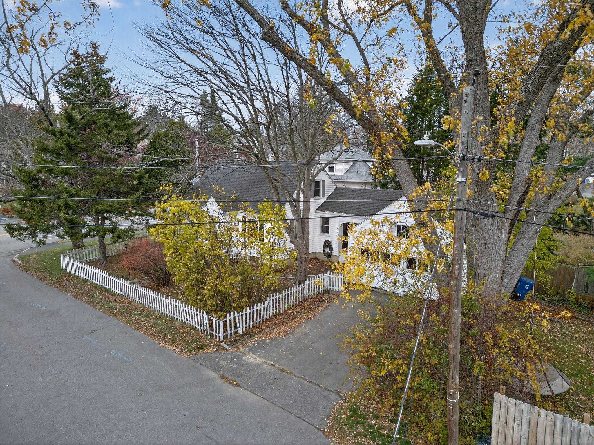 4 Fairview Street