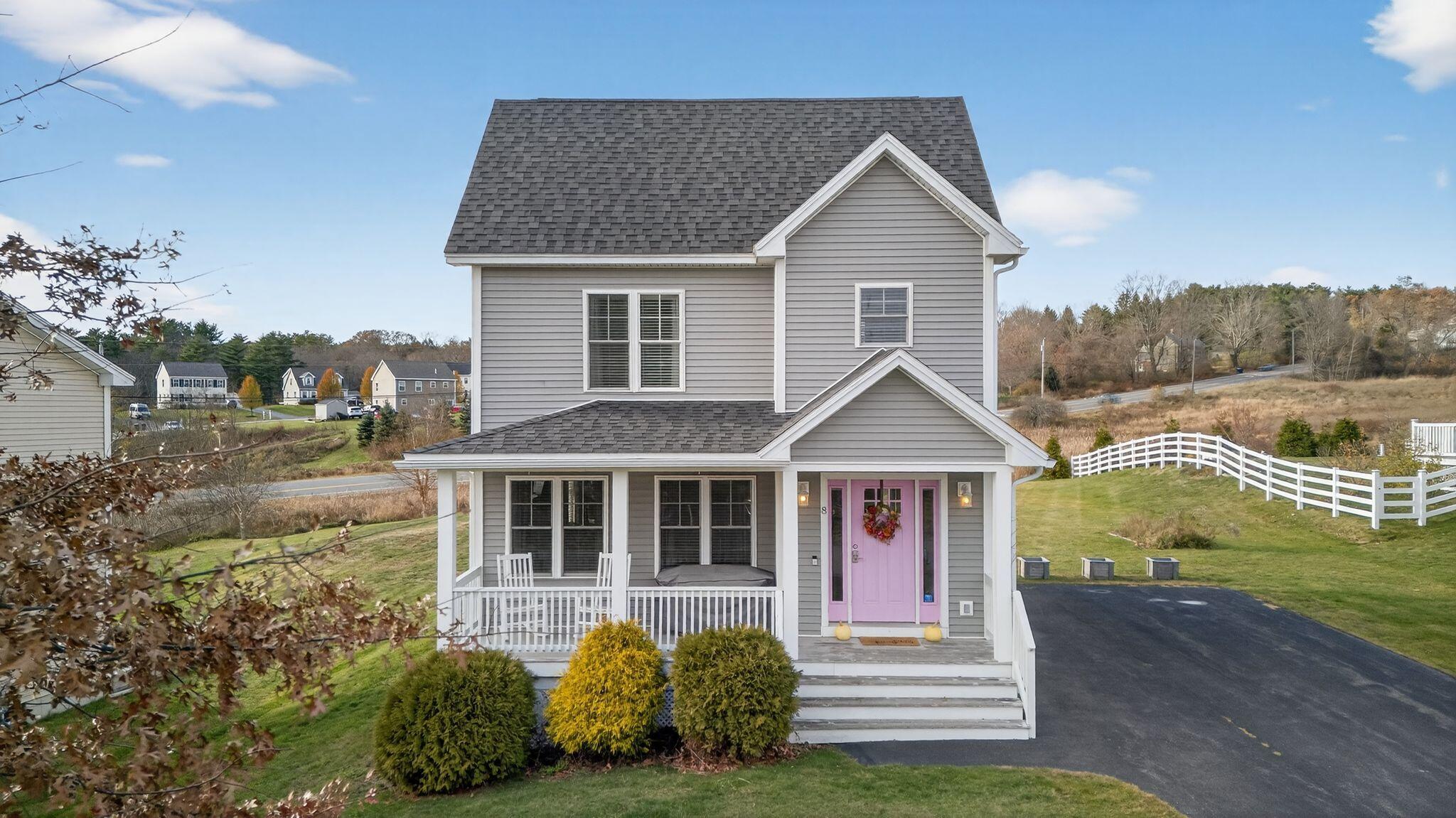 8 Castle Rock Drive