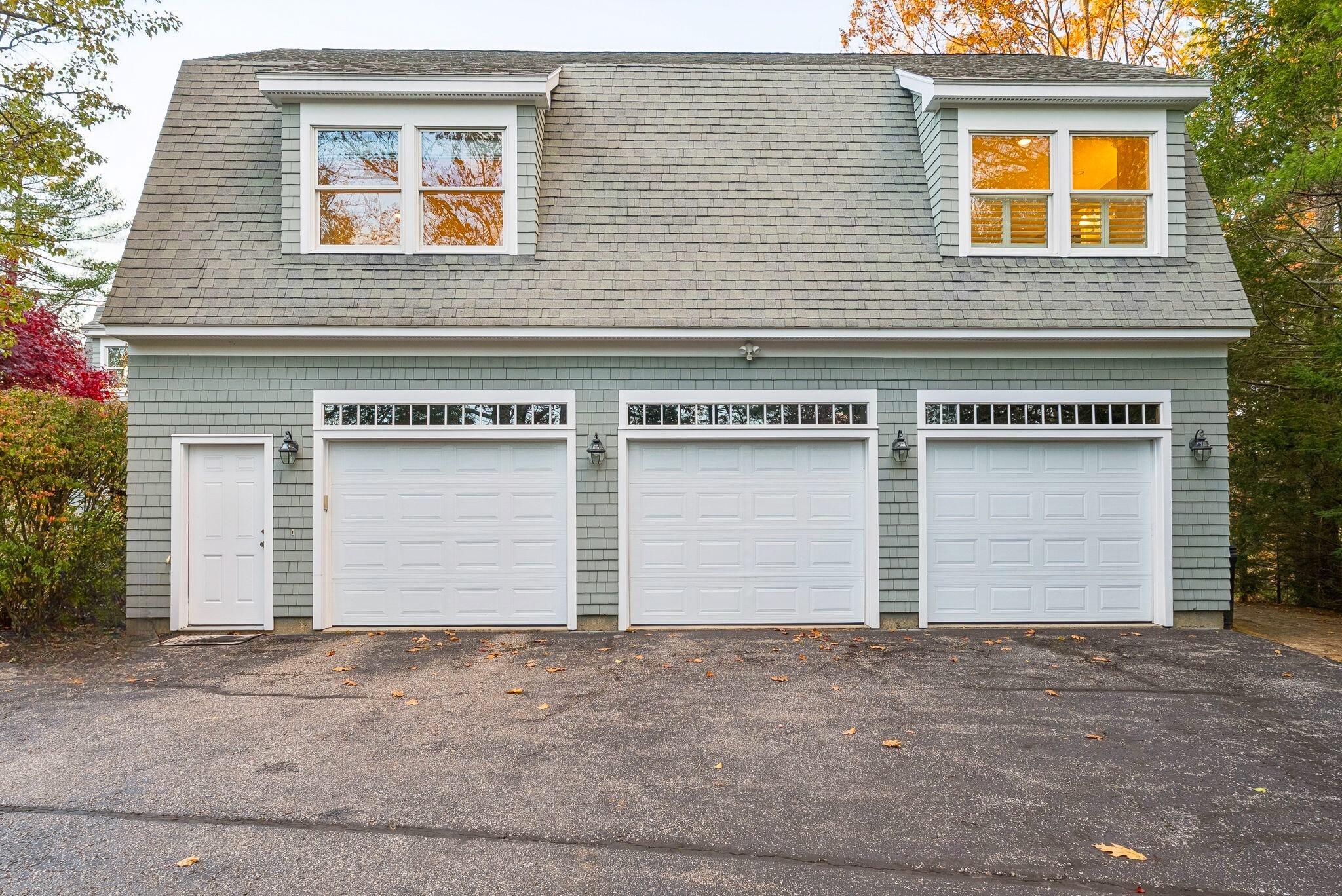 89 Oakmont Drive