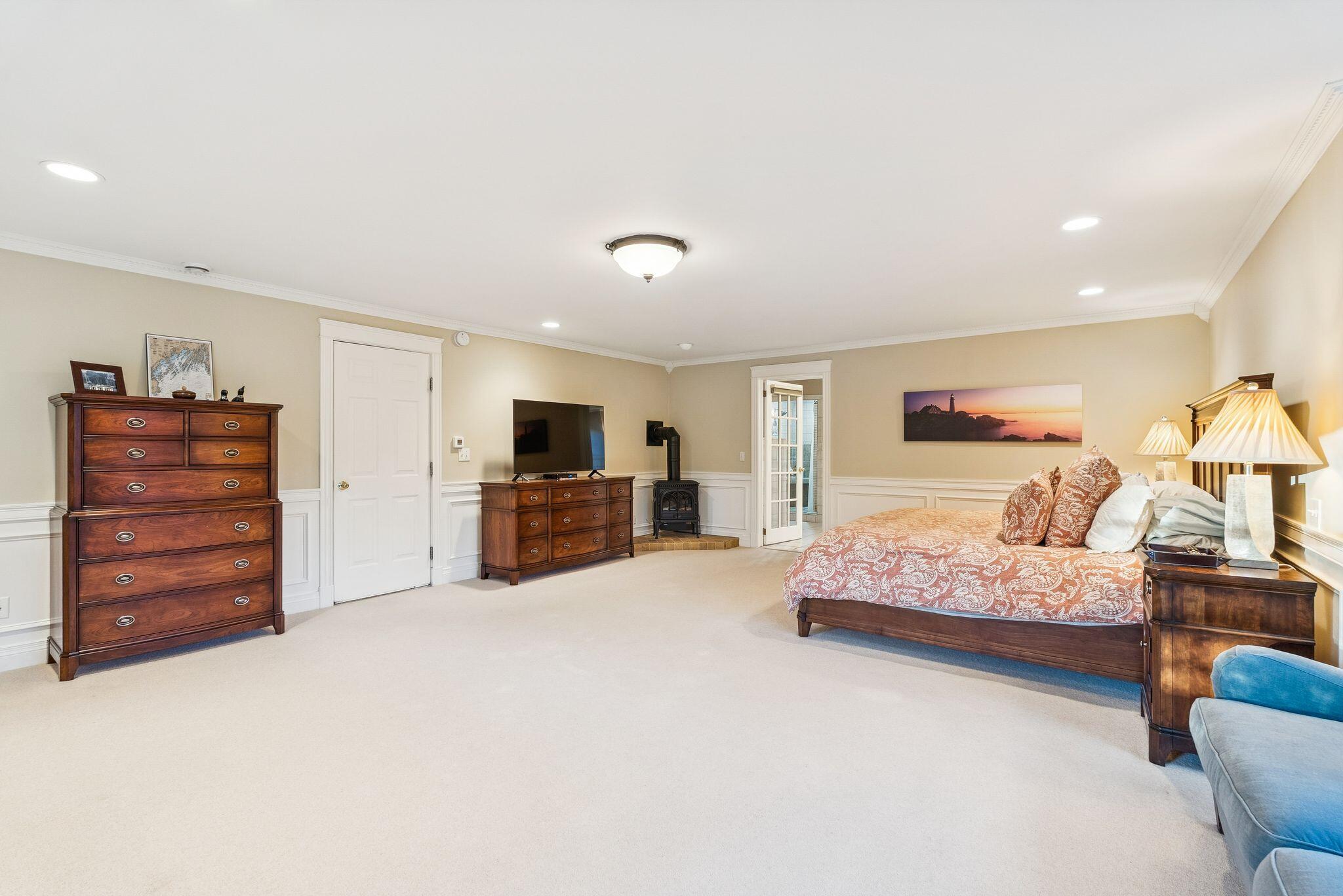 89 Oakmont Drive