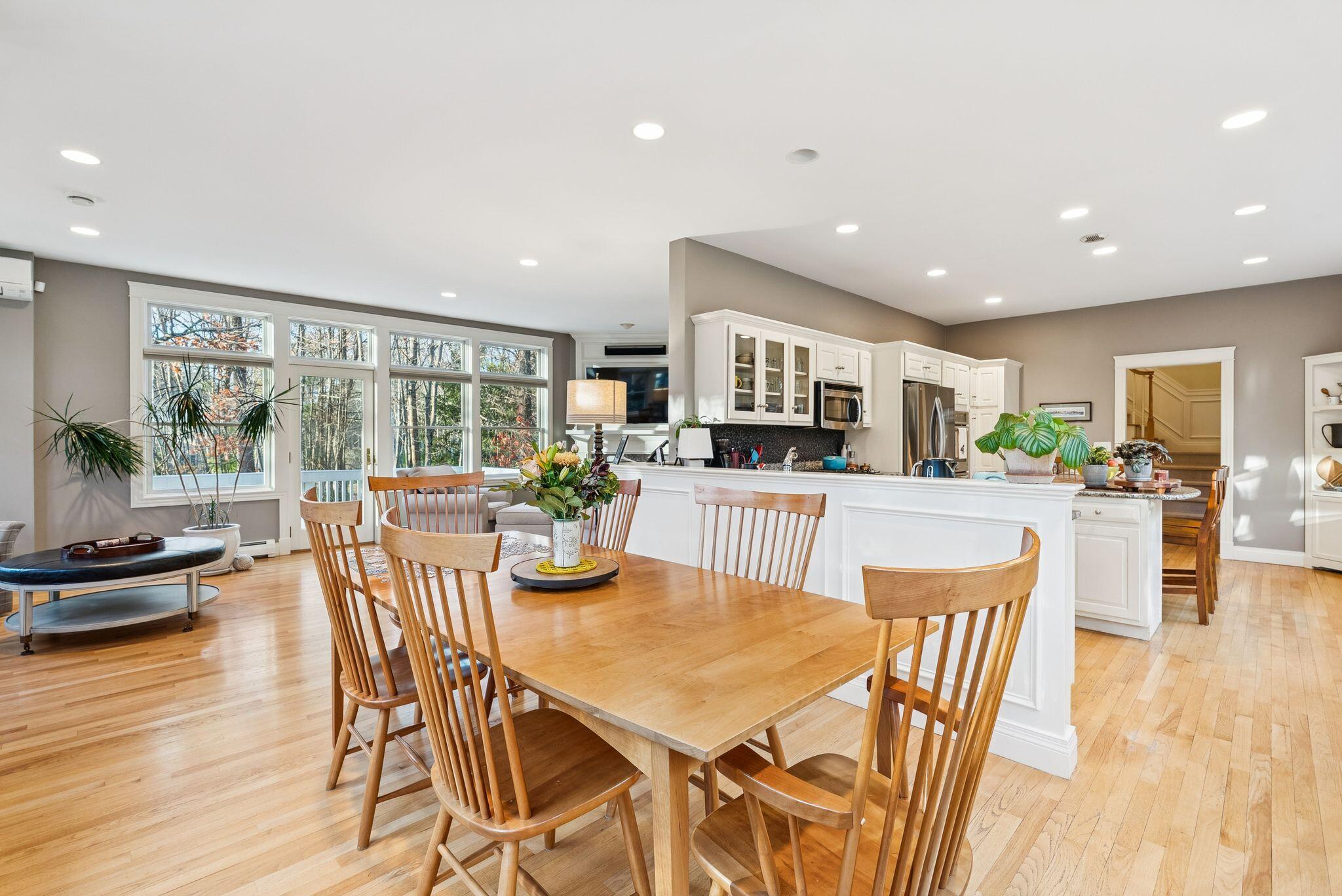89 Oakmont Drive
