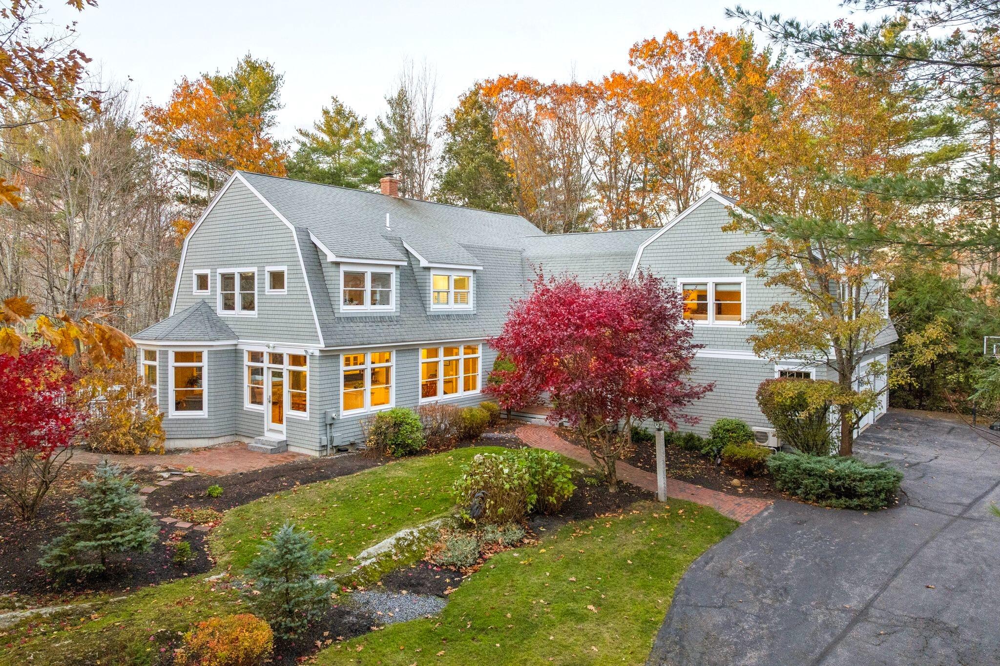89 Oakmont Drive