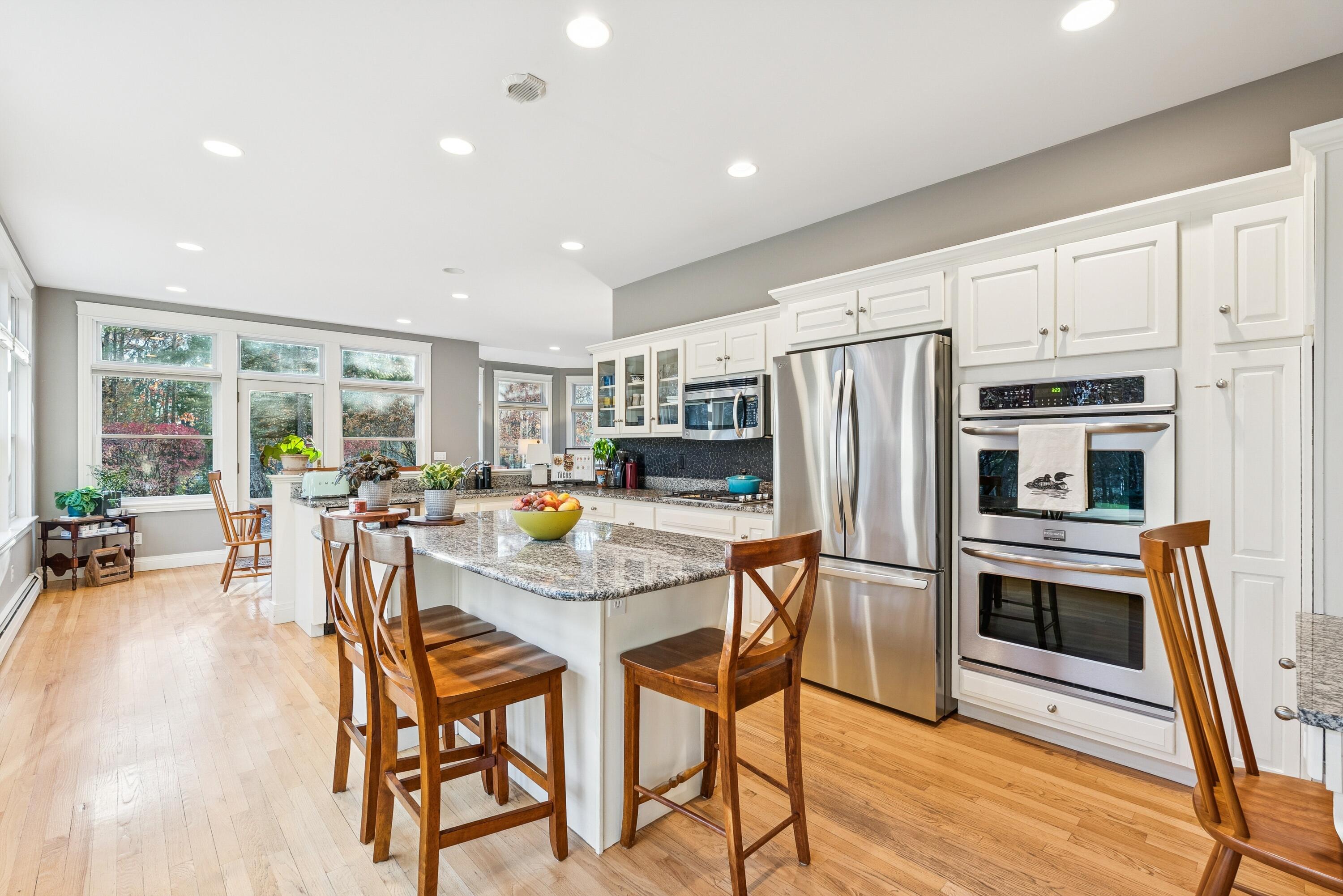 89 Oakmont Drive